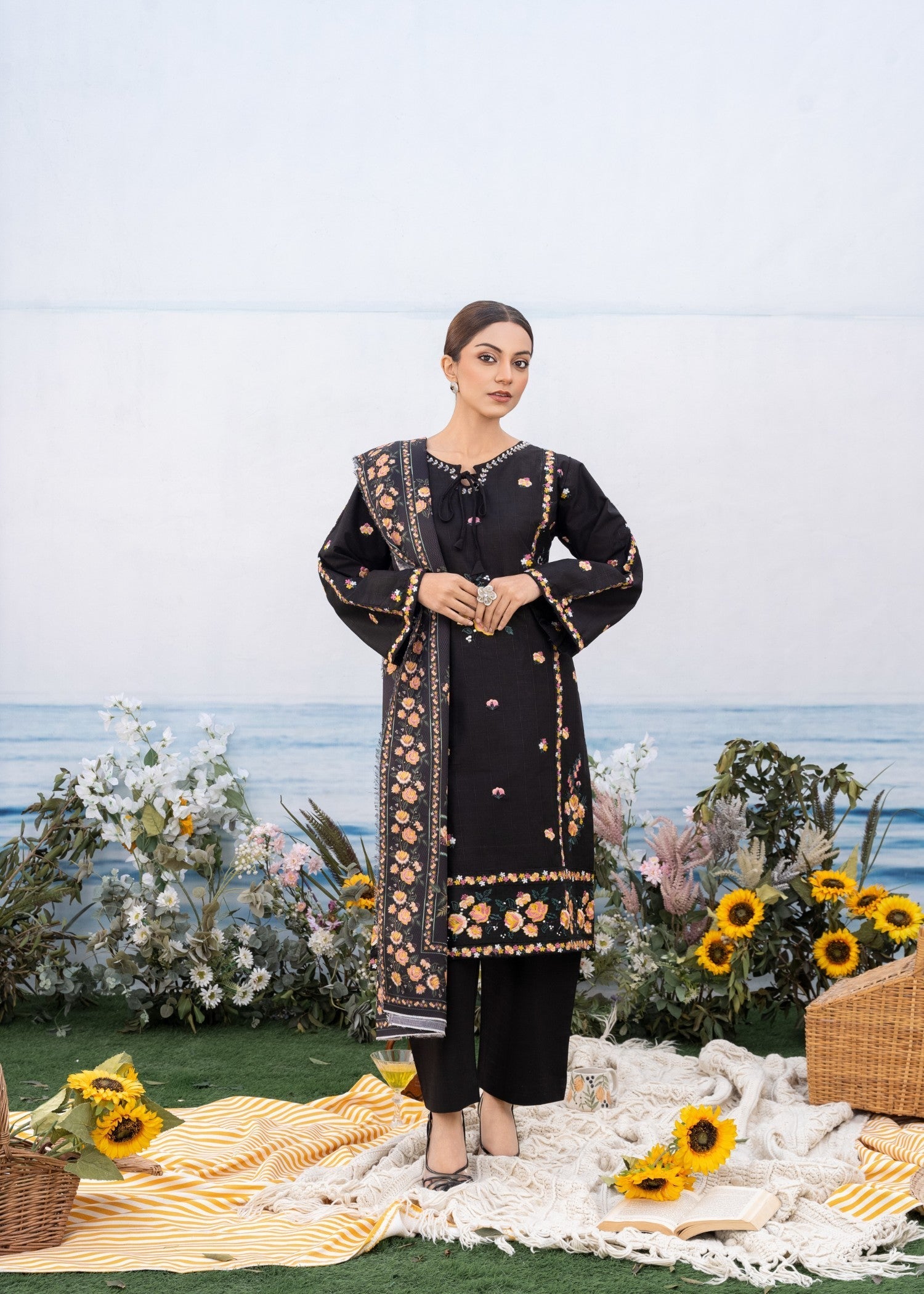 Fatima Noor’s Bi 001 1 Women 3pcs
