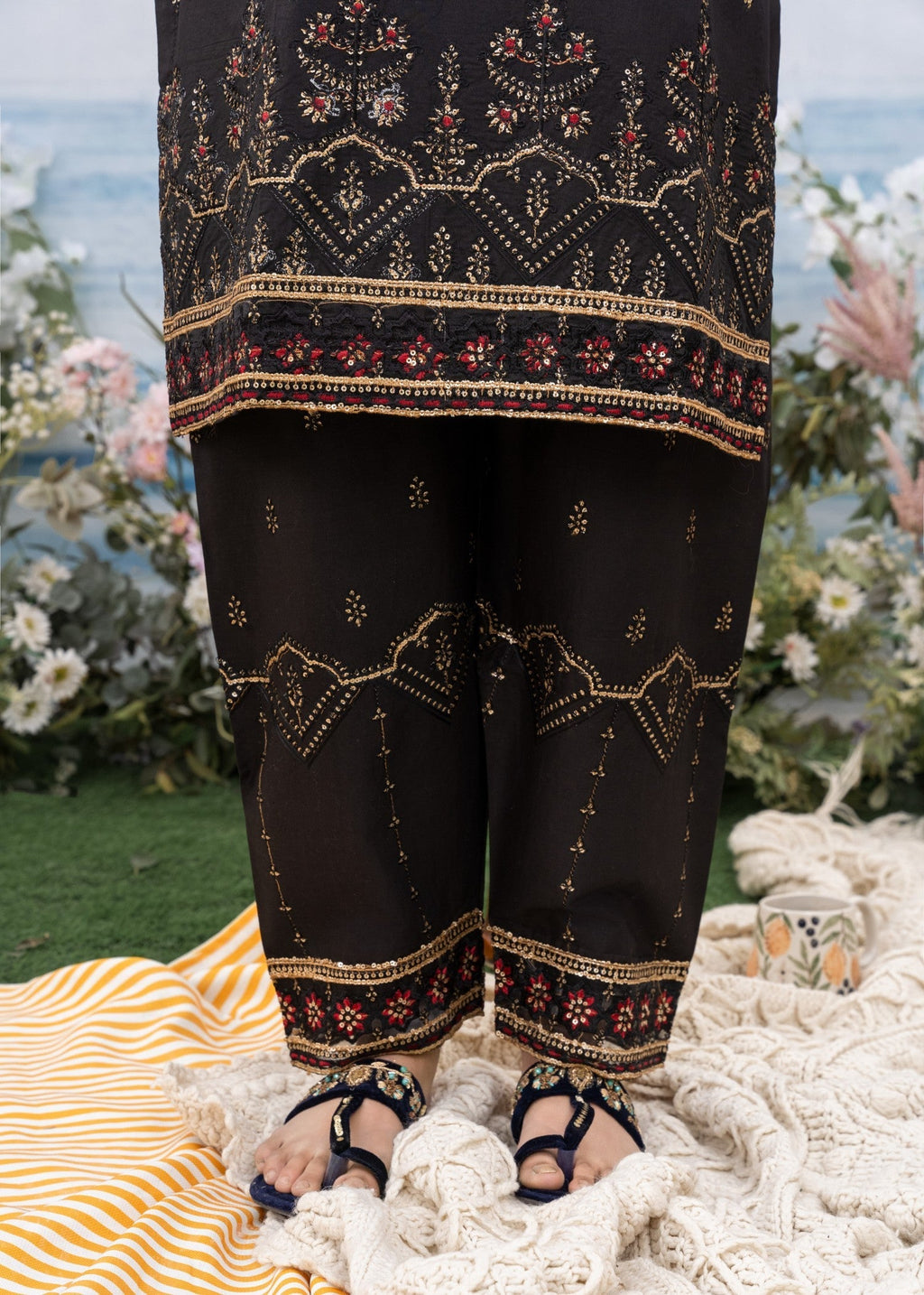 Fatima Noor’S Collections Psd 12 1 Women 3pcs