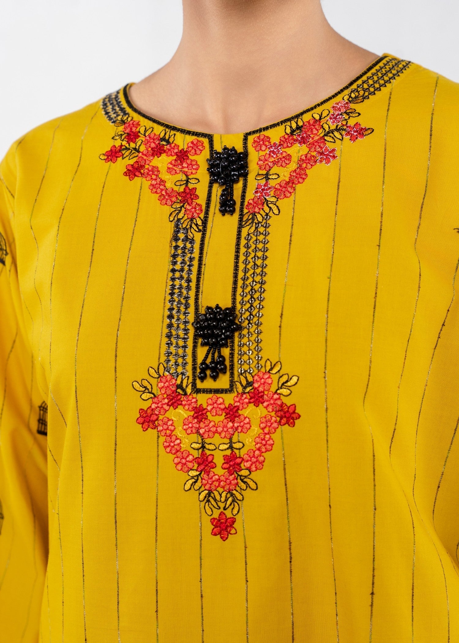 Fatima Noor’S Collections Bi 002 2 Women 3pcs