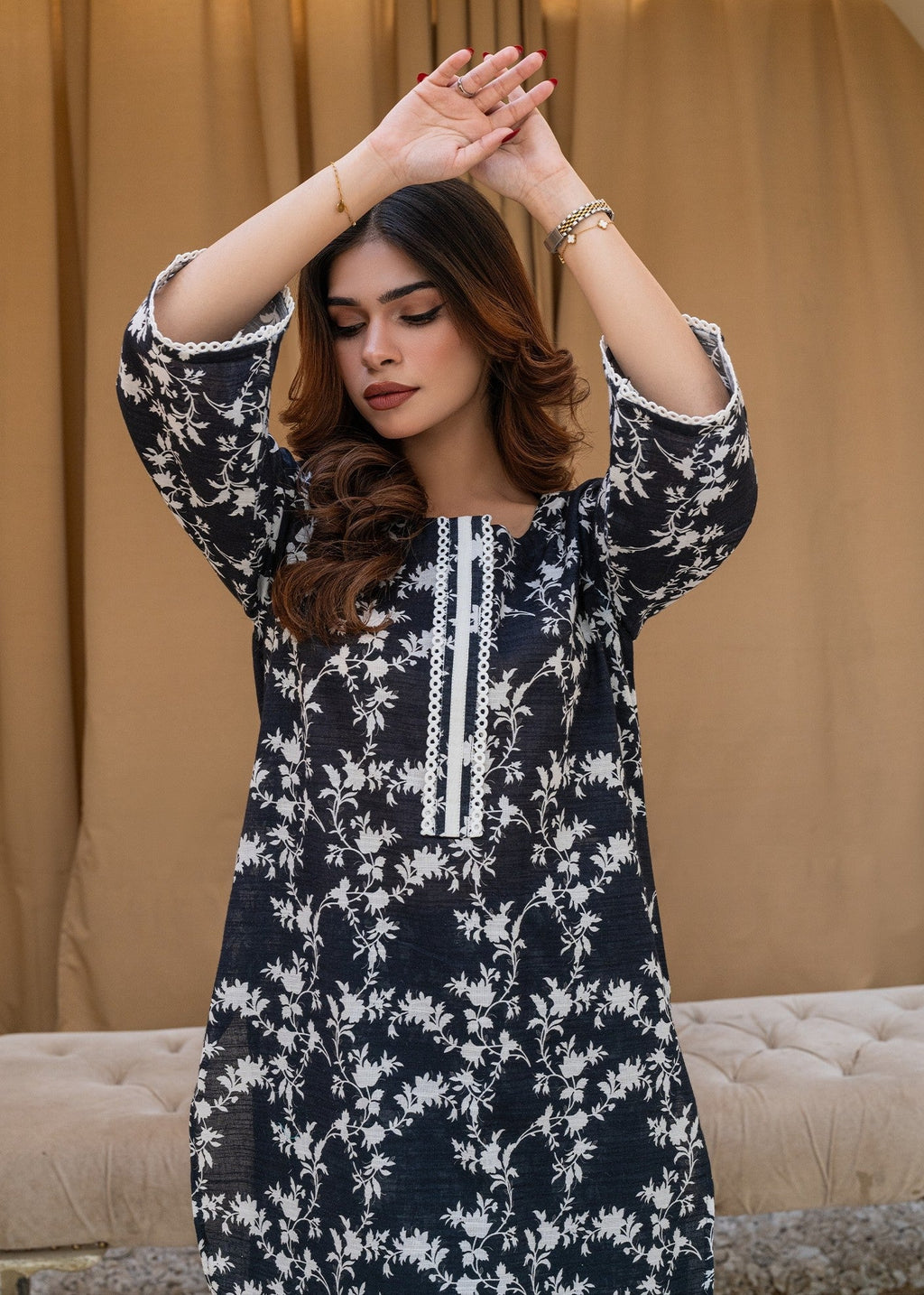 Rangeen Black Orchid Set Women 2pcs