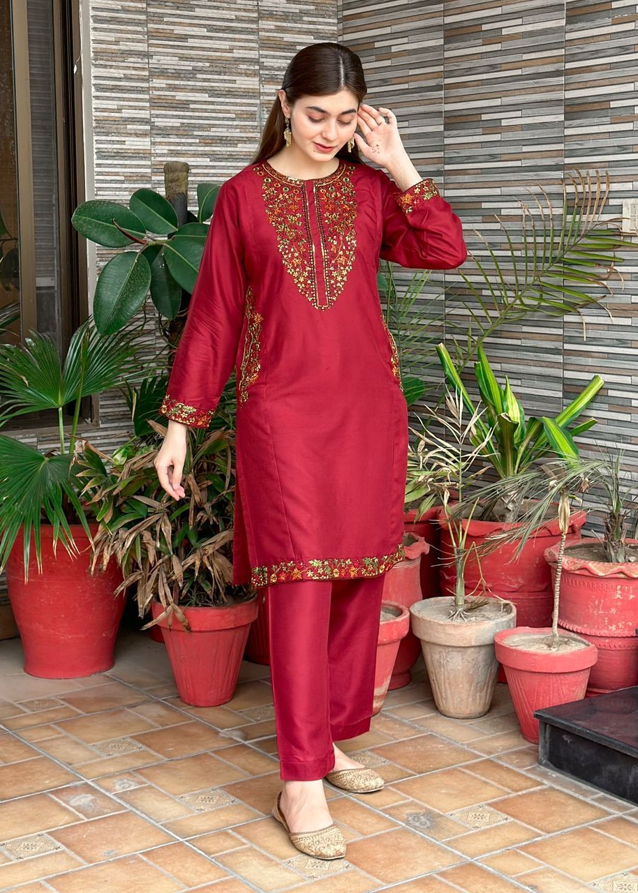 Tawakal Closet Maroon Sequence Women 2pcs