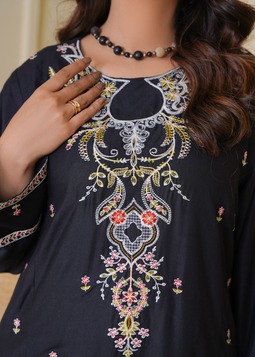 Chaudhary Arts zaara Embroidered Women 3pcs