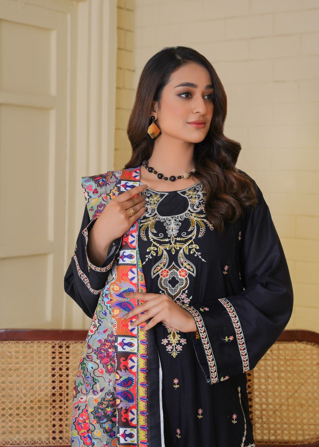 Chaudhary Arts zaara Embroidered Women 3pcs