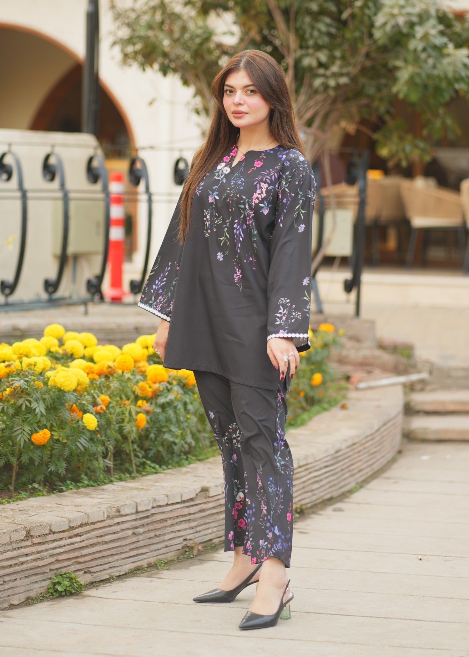 Dhaga Jugnu Women 2pcs