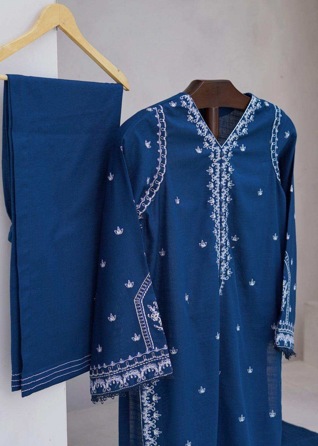 6teen MINA Women 3pcs