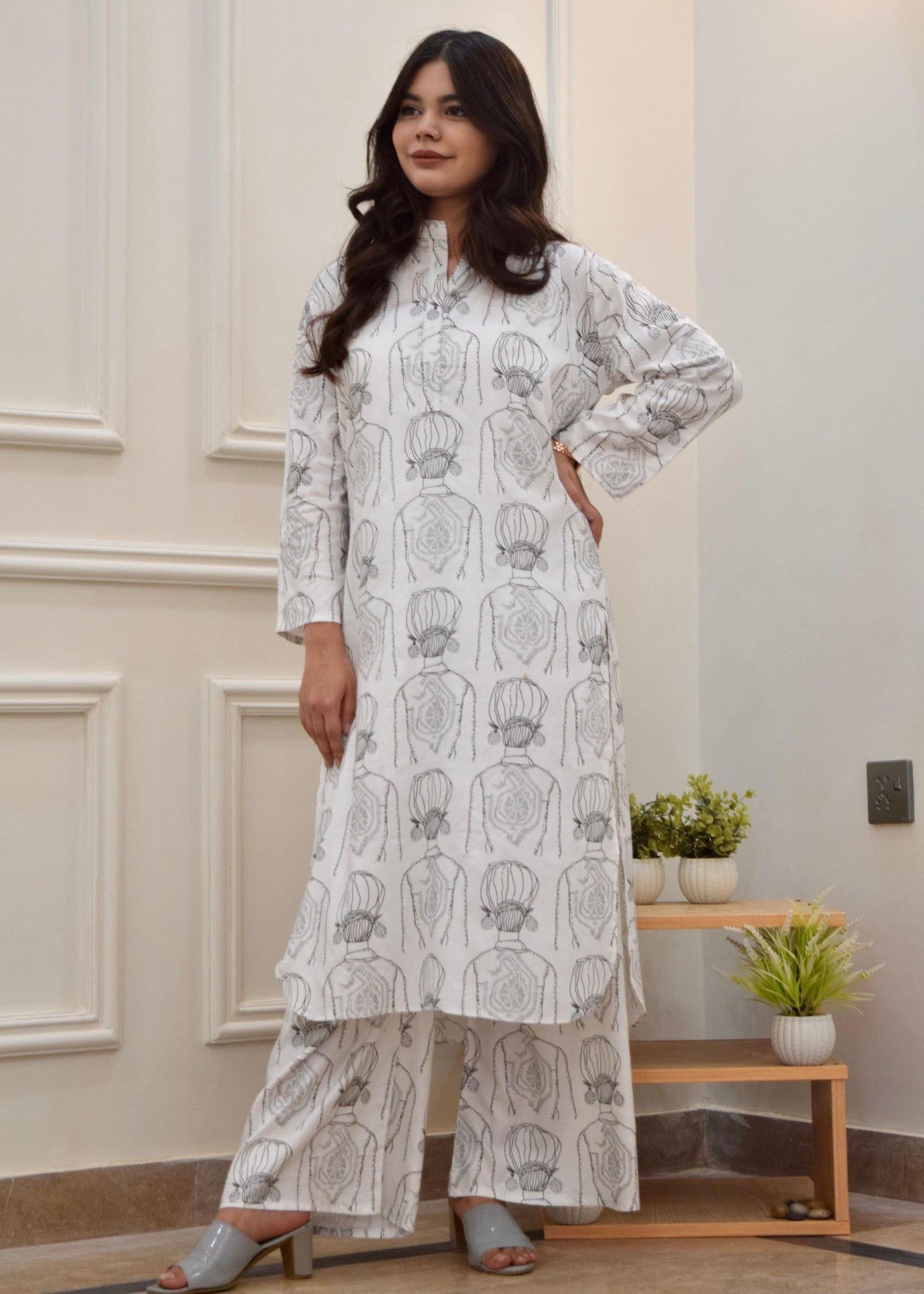 Anabya Garments White ilma Women 2pcs