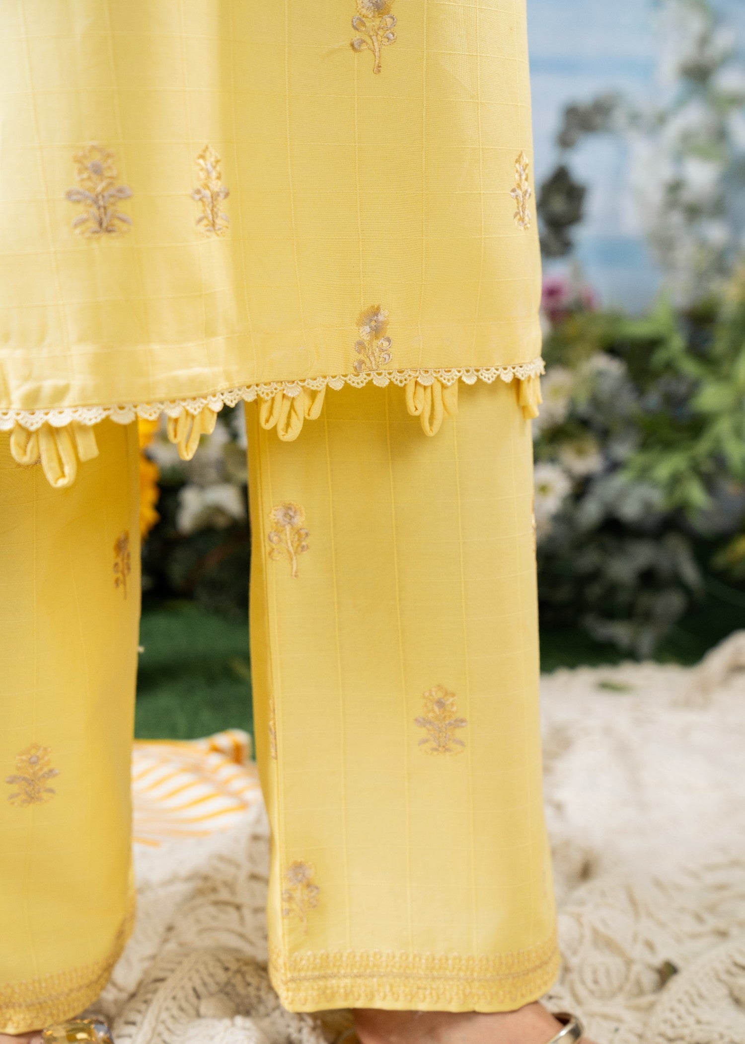 Fatima Noor’S Collections Bi 003 4 Women 3pcs
