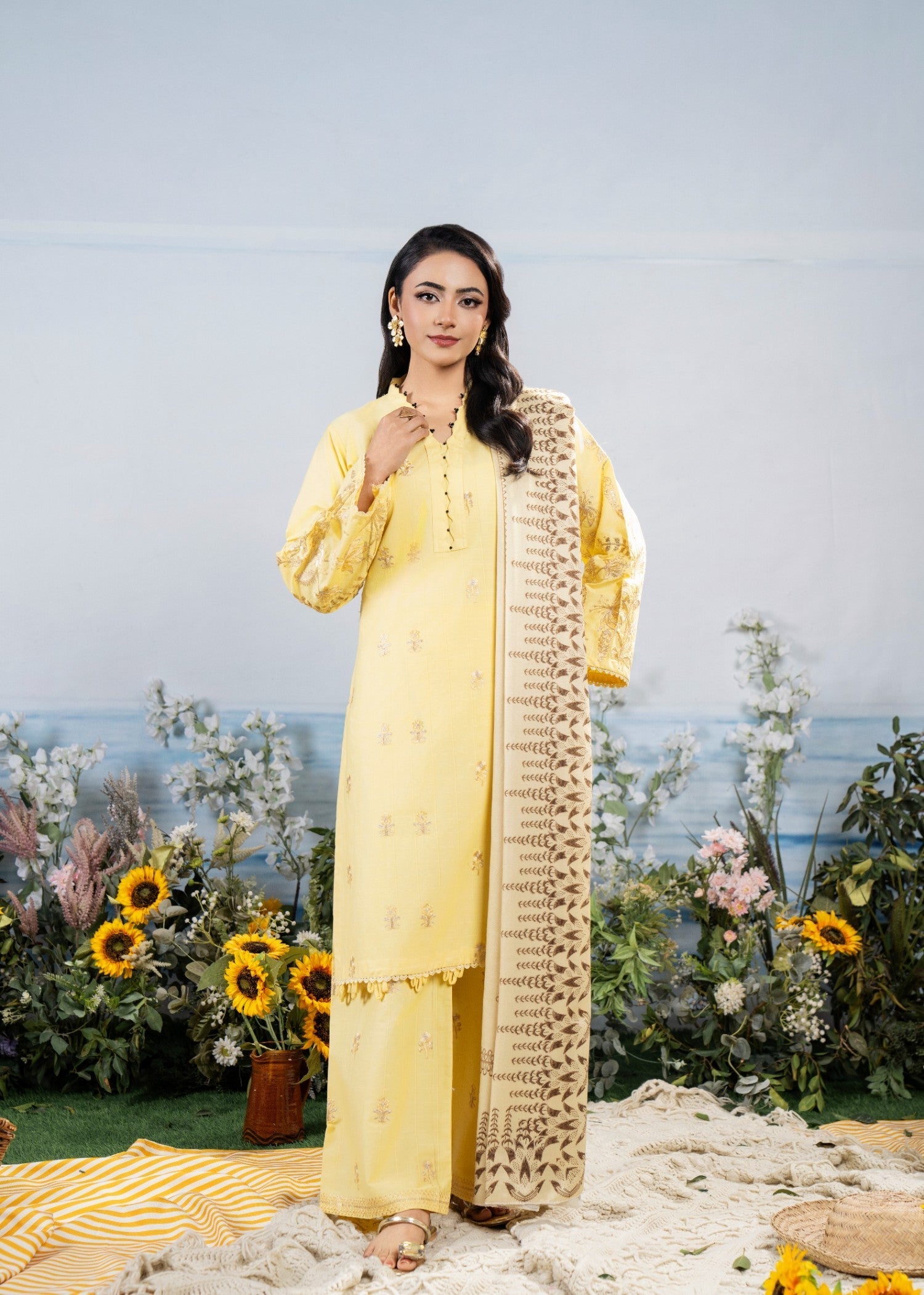 Fatima Noor’S Collections Bi 003 4 Women 3pcs