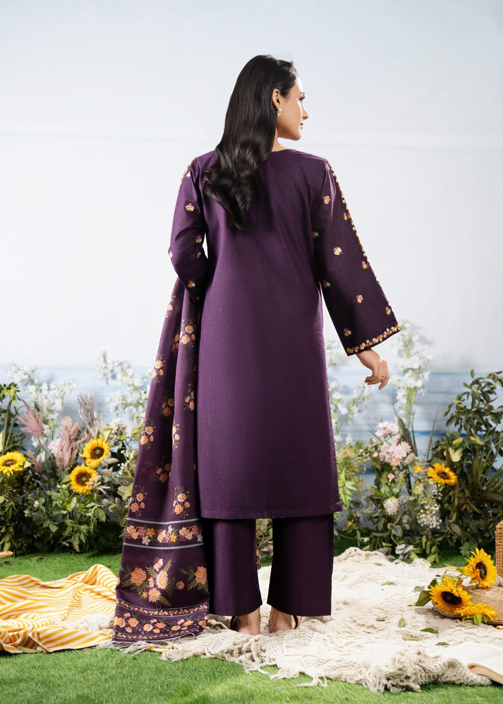 Fatima Noor’s Bi 001 3 Women 3pcs