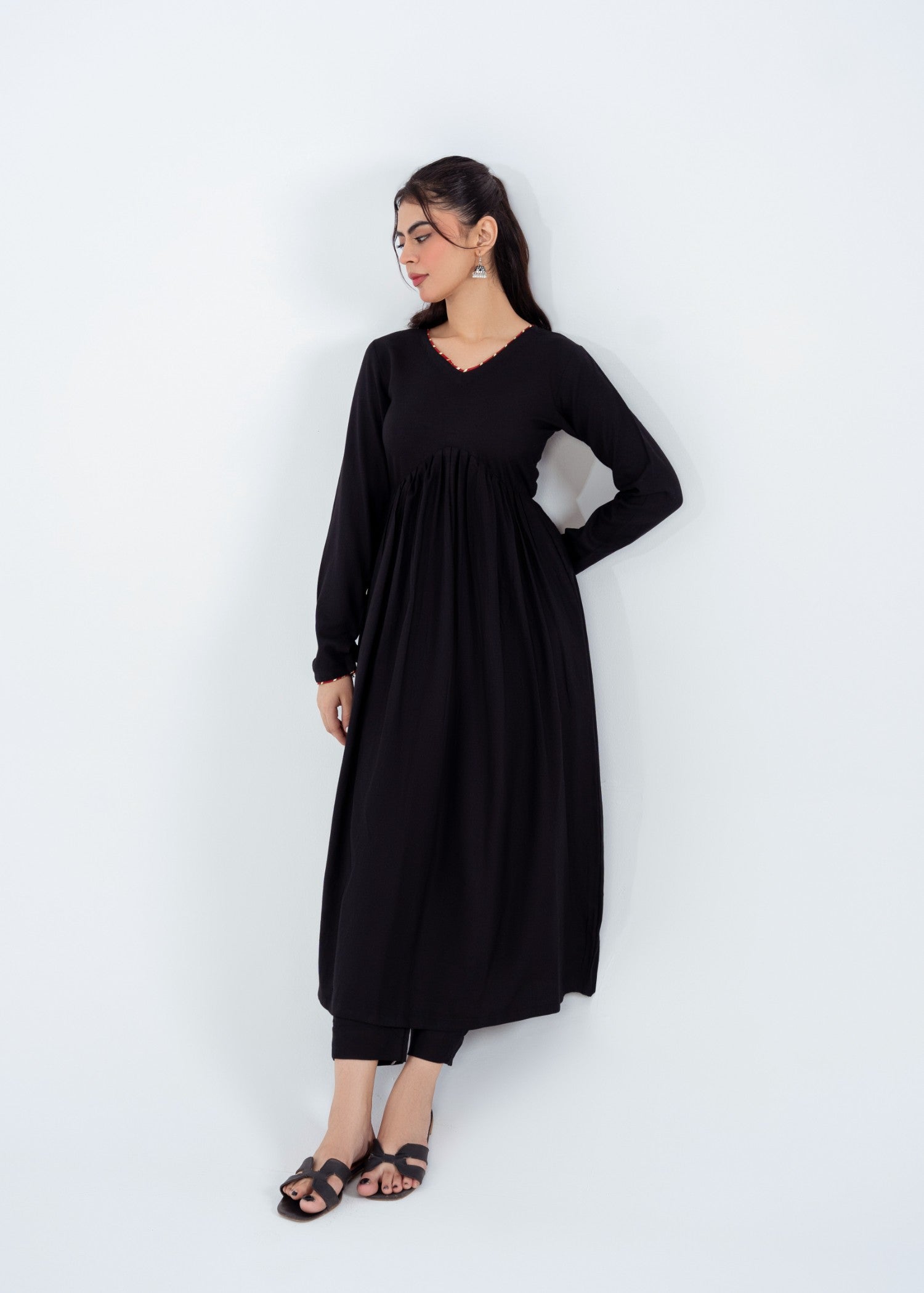 Noosh Black NV06D06 Women 2pcs