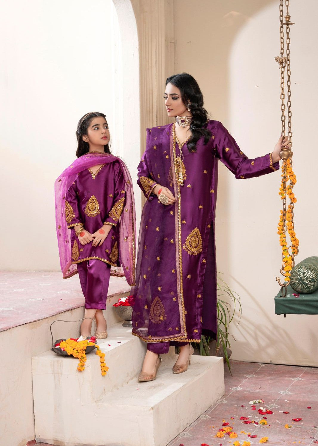Akhrot Clothing Resham Raag Women 3pcs