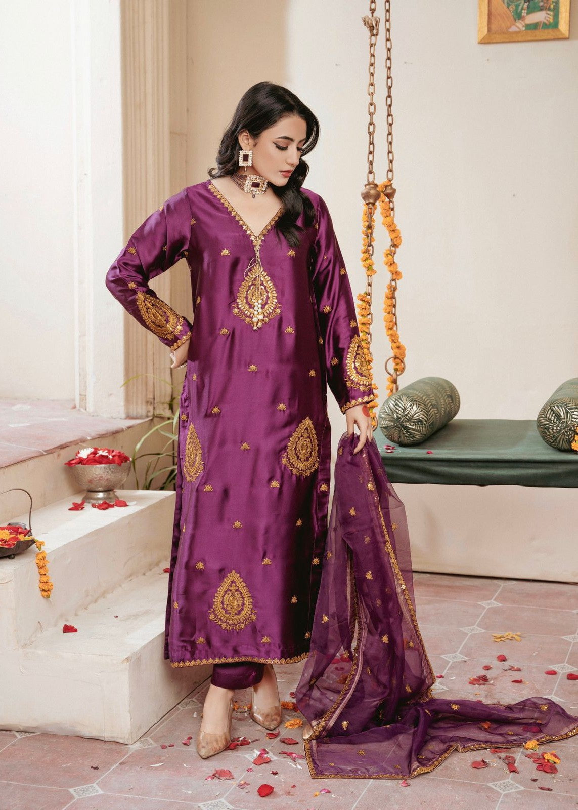 Akhrot Clothing Resham Raag Women 3pcs