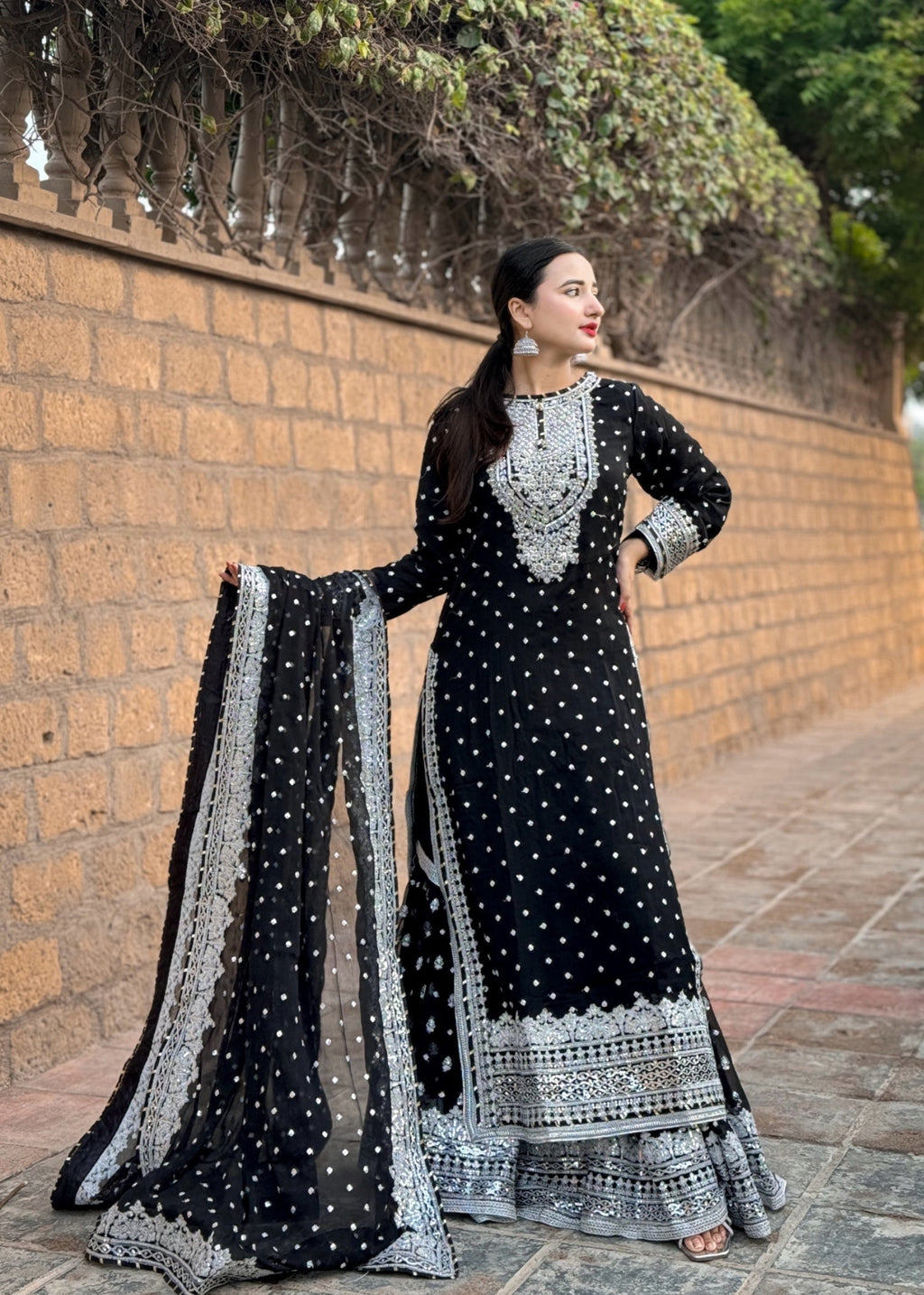 Suits By Sadia Sajalali gharara black Women 3pcs