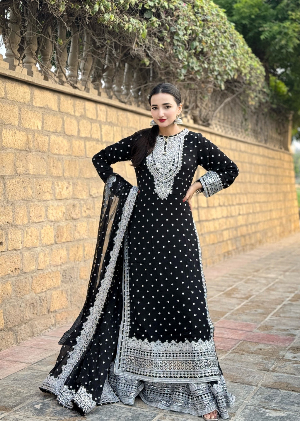 Suits By Sadia Sajalali gharara black Women 3pcs