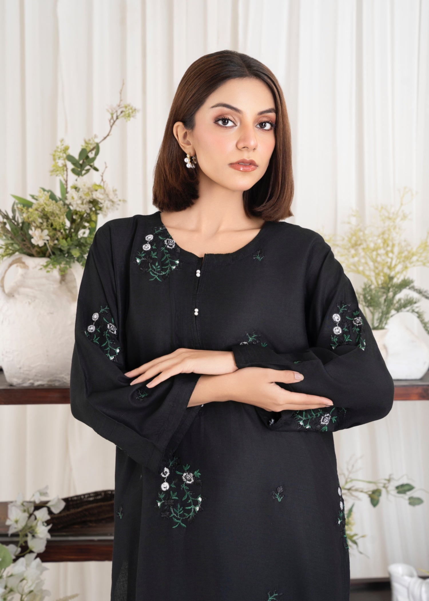 Chaudhary Arts Tulip Embroidered black Women 2pcs