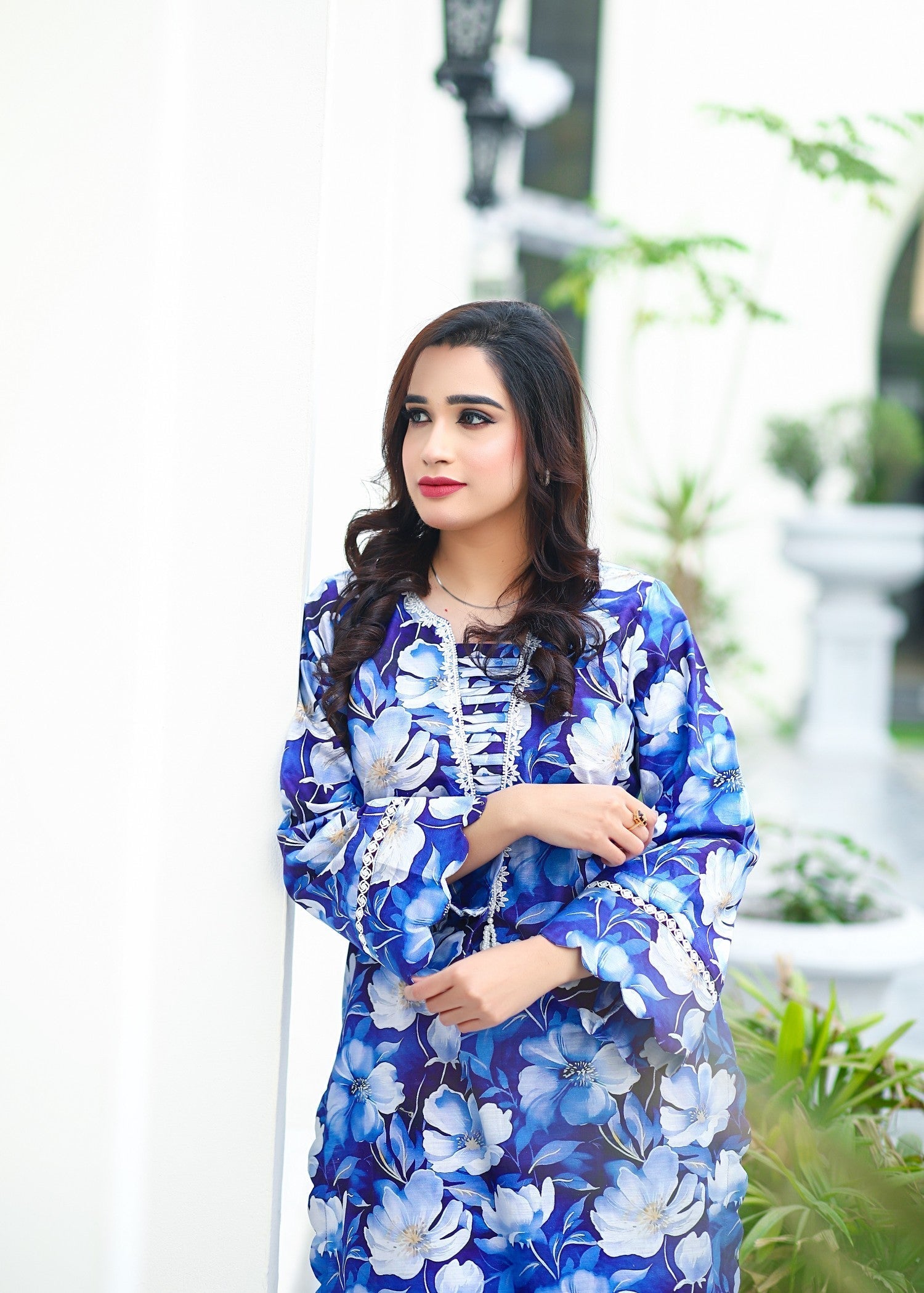 Noah Officials Blue Flower Khaddar Suit Women 2pcs