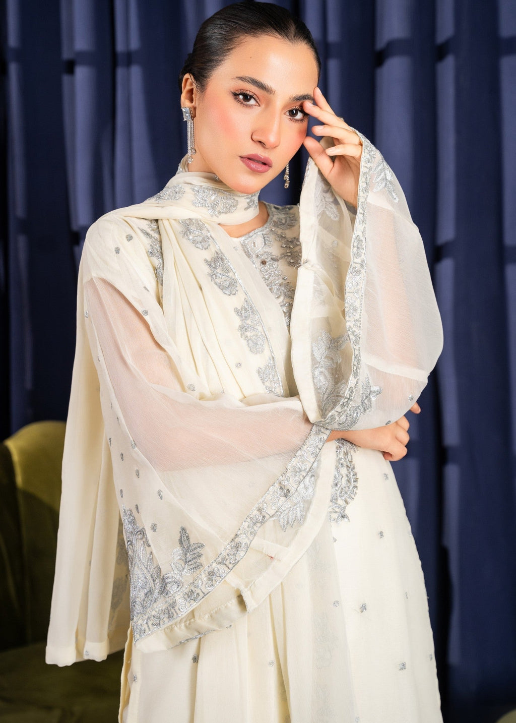 Four Season Boutique MIRHA LACHA CREAM Women 3pcs