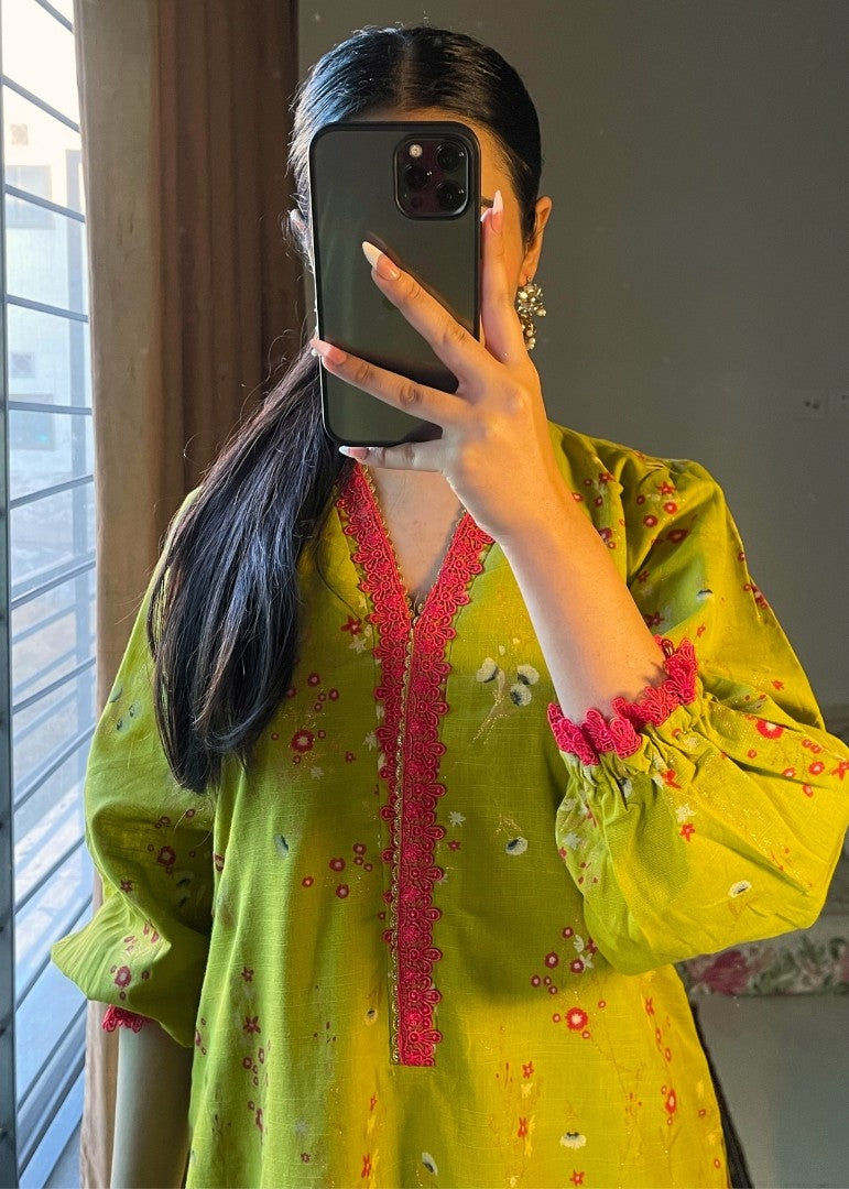 Haya'S Creation Parrot Green Printed Khaddar Dress Women 2pcs