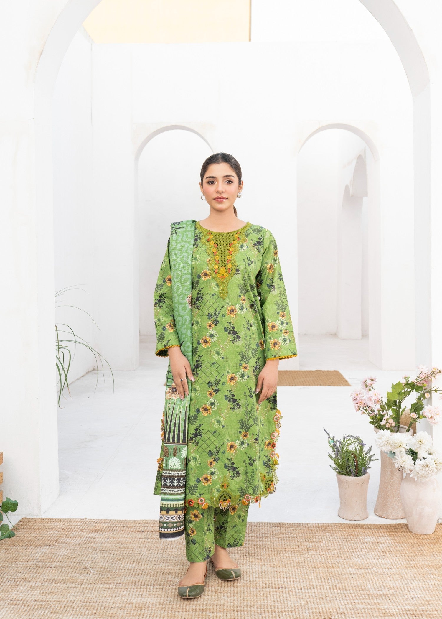 Dada Potta Stitched Green Cambric Cotton Women 3pcs
