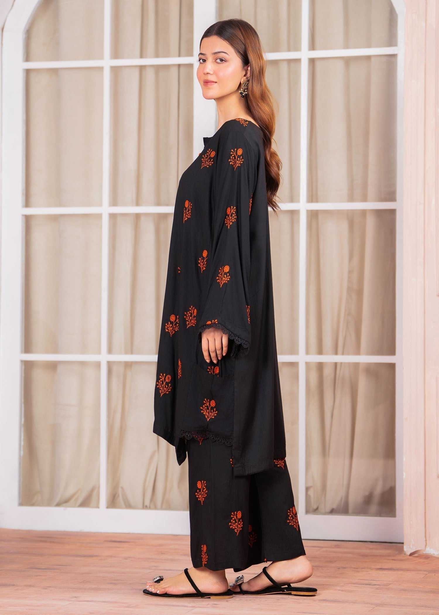 Momin Online C105 Women 2pcs