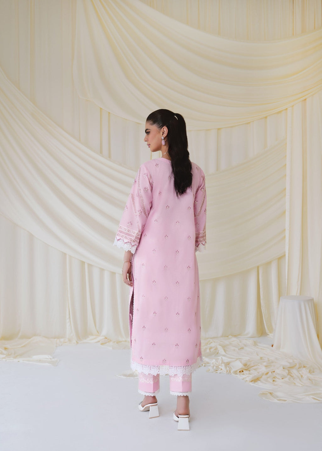Meerak Pret Parizay PRET Women 2pcs