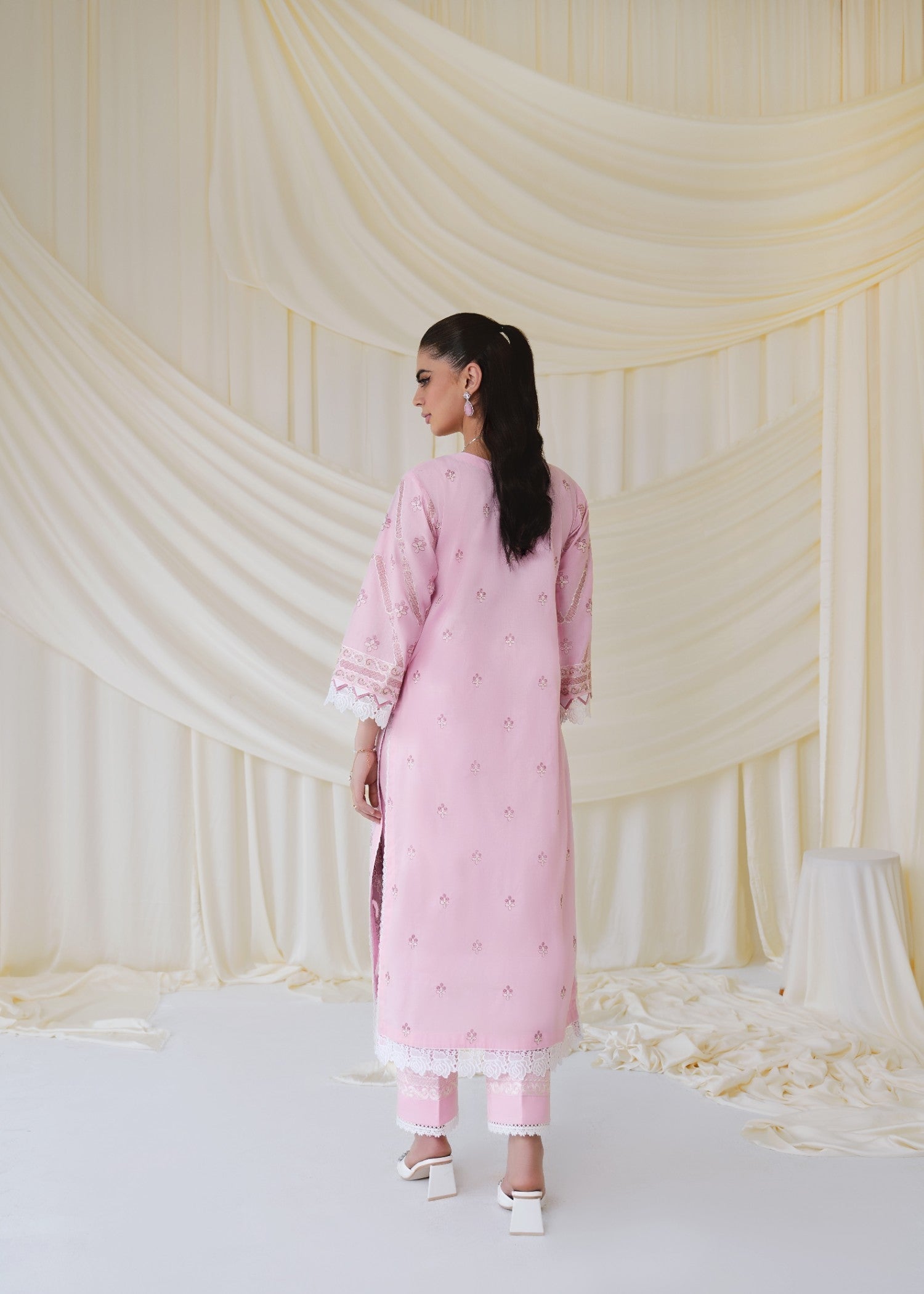 Meerak Pret Parizay PRET Women 2pcs