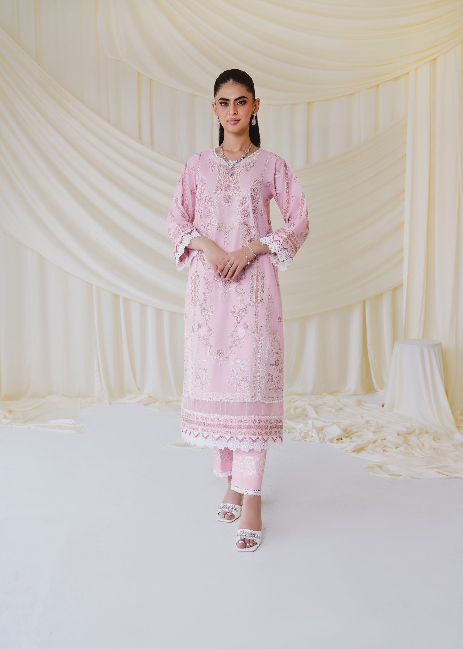 Meerak Pret Parizay PRET Women 2pcs