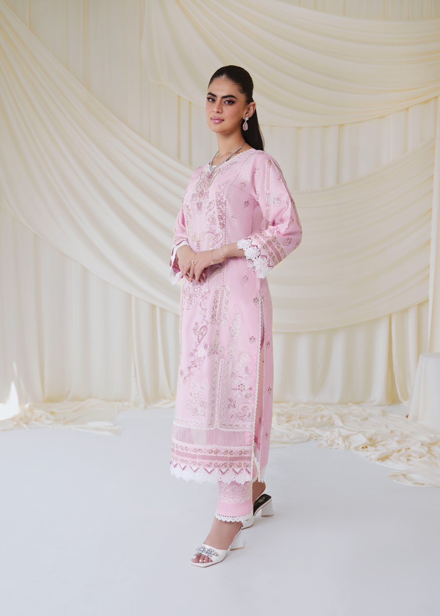 Meerak Pret Parizay PRET Women 2pcs