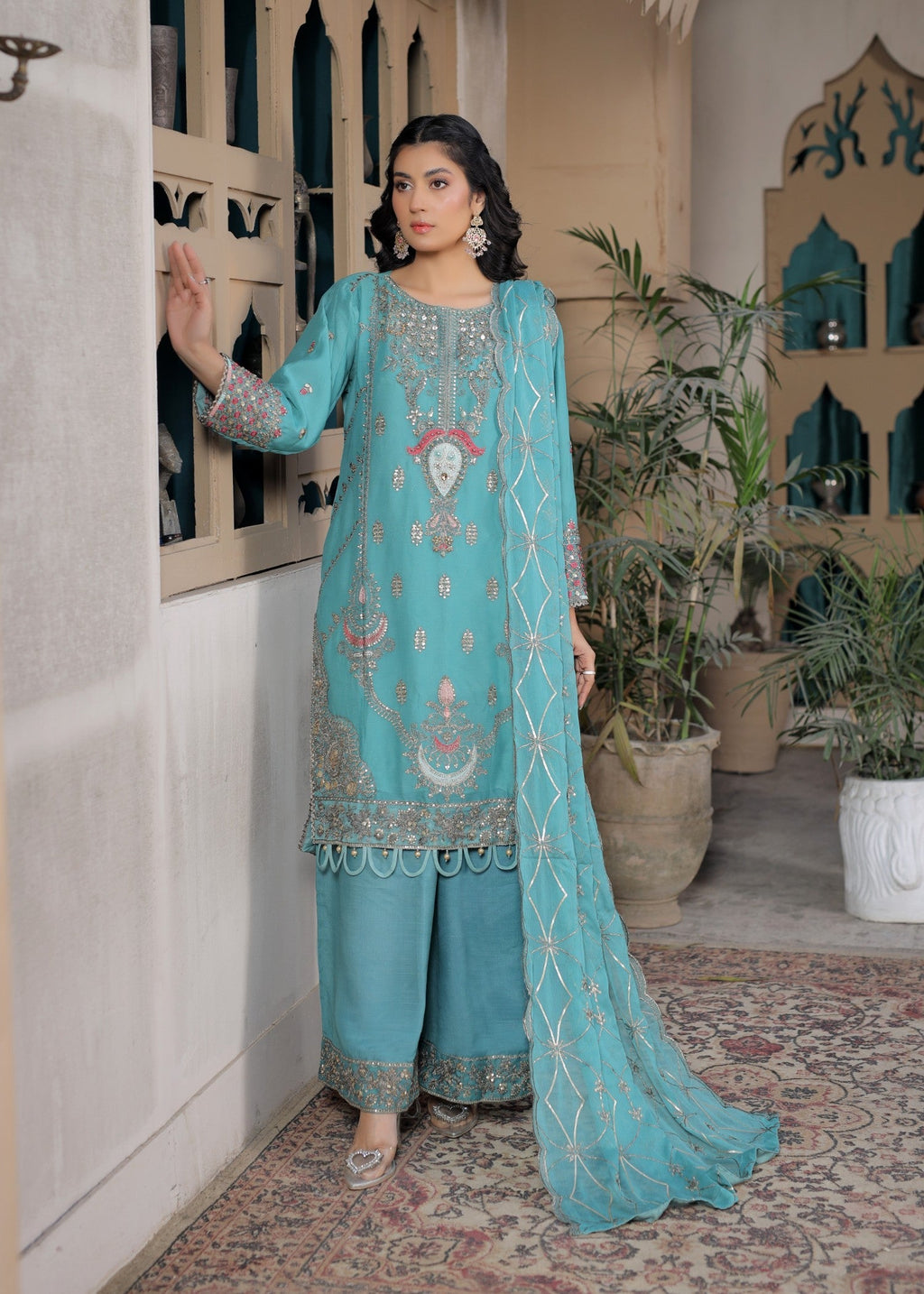 Pehnawa Fashion ADORABLE CHIFFON EMBROIDERED Women 3pcs