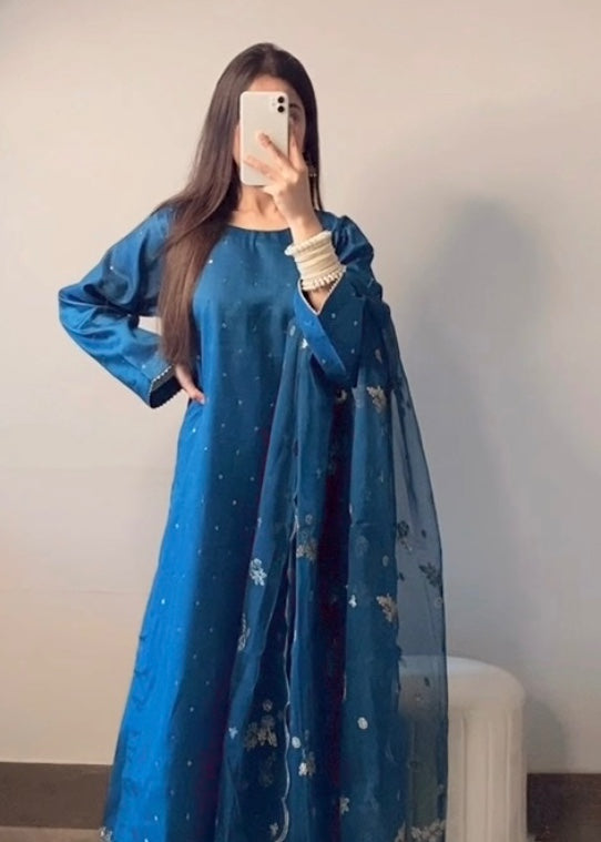 Suits By Sadia Kattan silk areeby zinc Women 3pcs