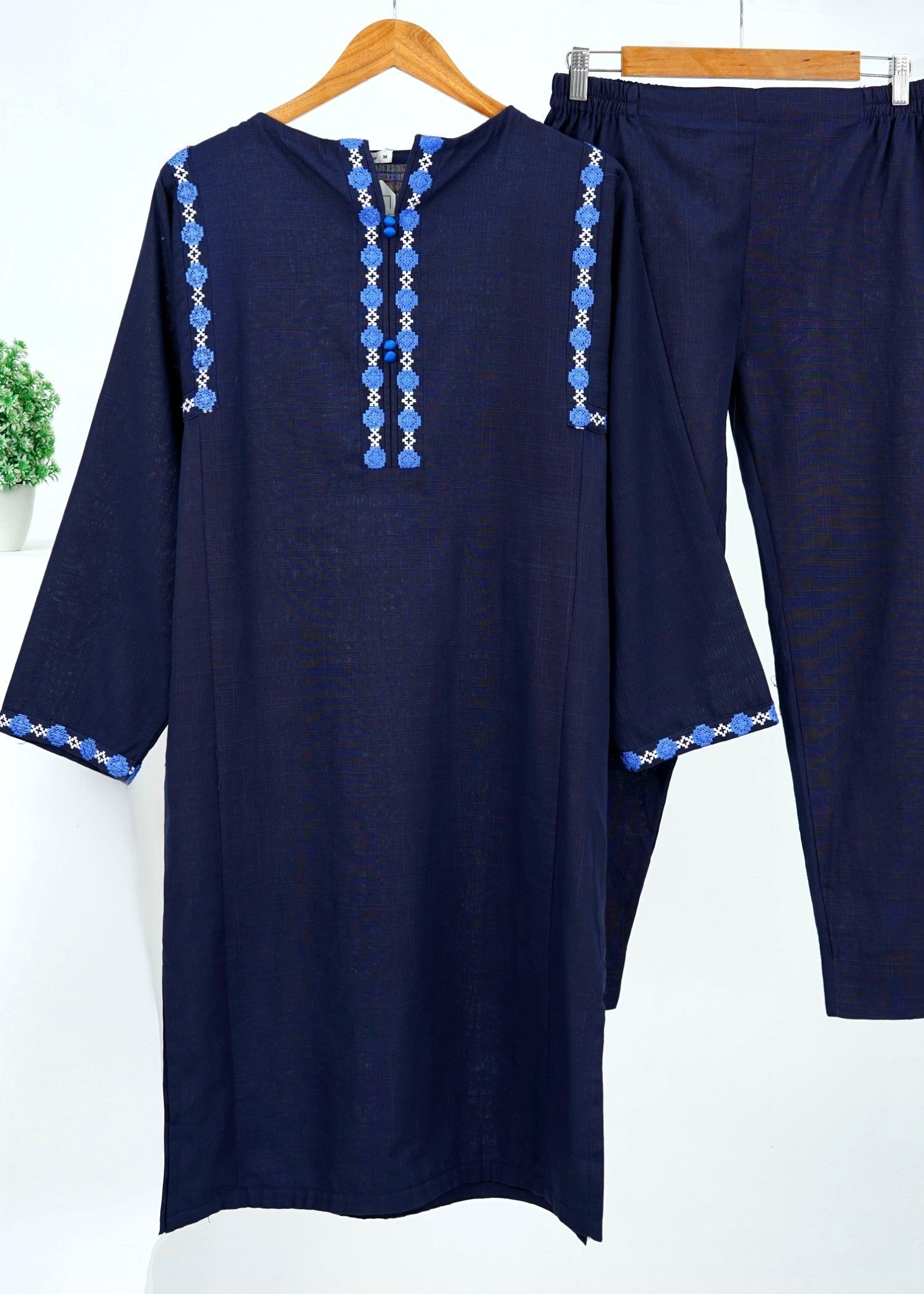 6teen blue embroidered Women 2pcs