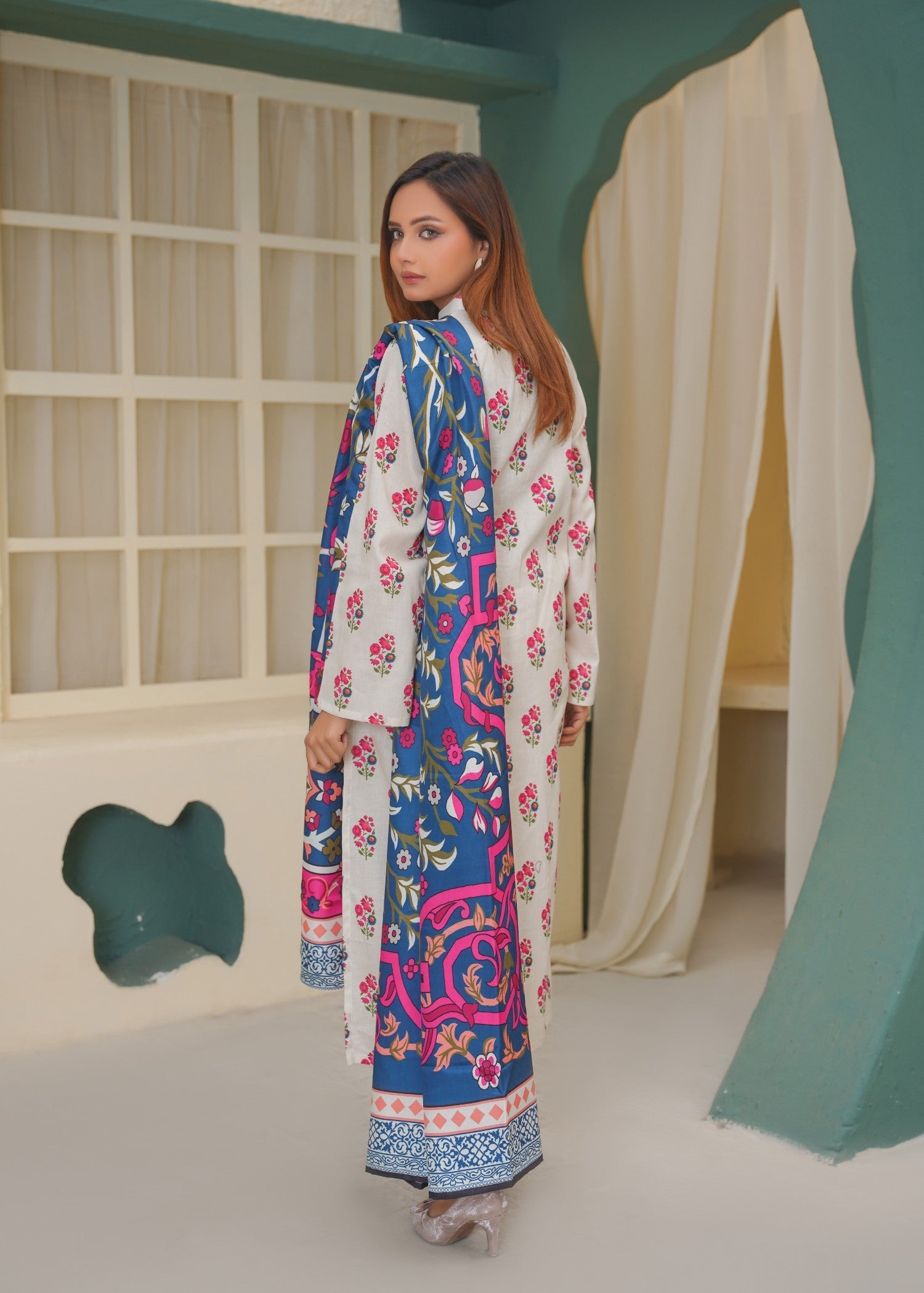 By-East Khaddar Suit Printed Women 3pcs