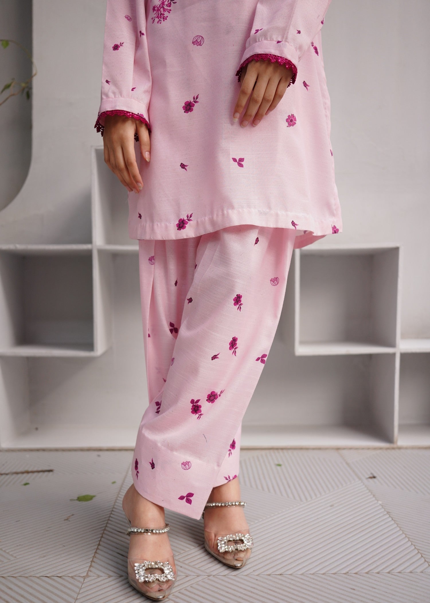 Dynamites Apparel Lilac Hue Women 2pcs