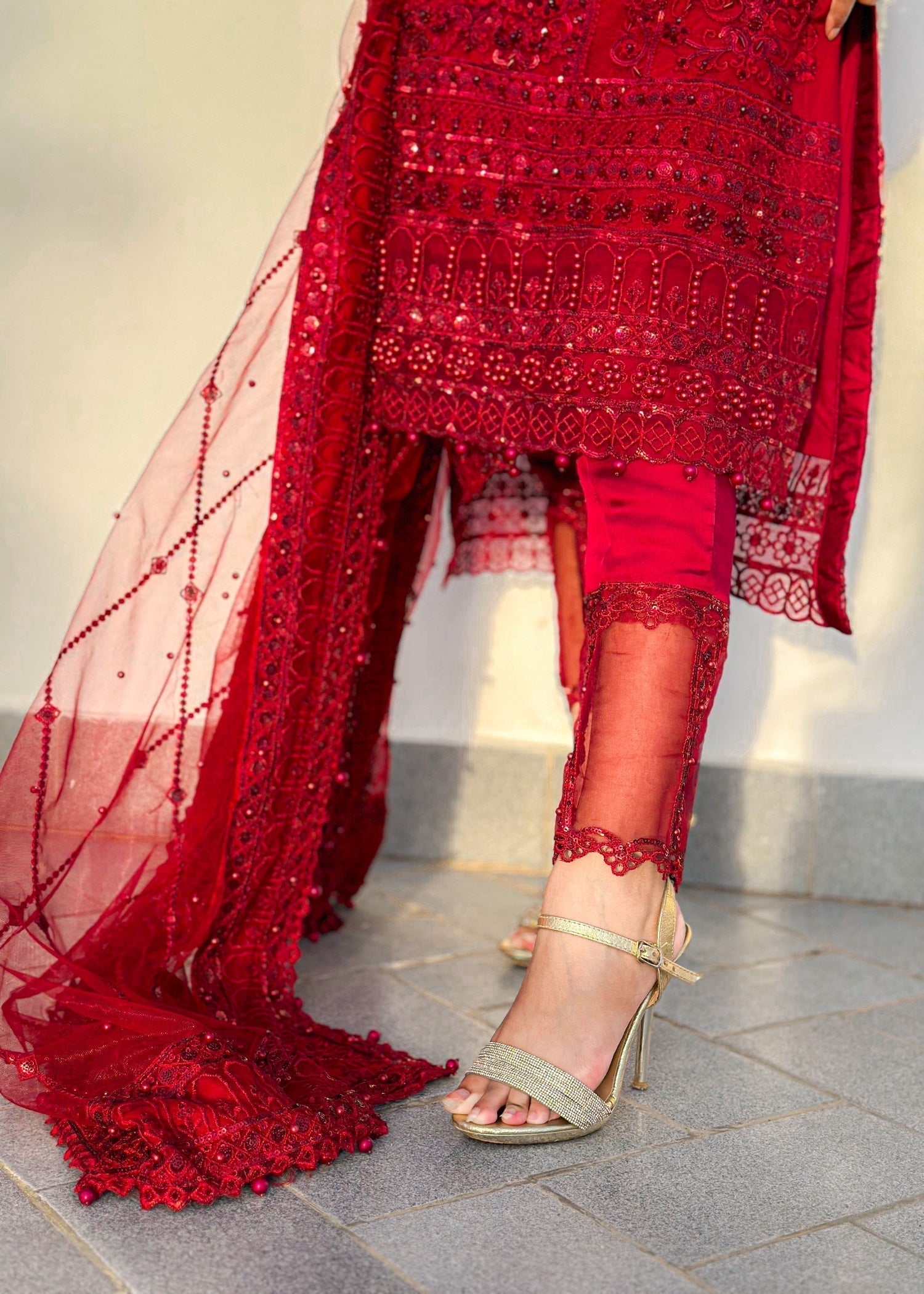 Suits By Sadia Mushq red imaan Women 3pcs