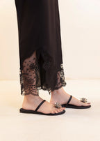 Cinq Apparel Chopped Pants D 9244 Black Women 1pcs