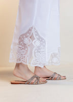 Cinq Apparel Chopped Pants D 9244 White Women 1pcs