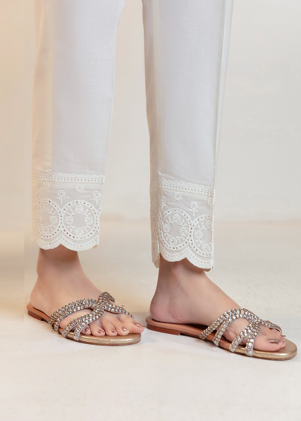 Cinq Apparel Cigarette Pants D 9251 Cream Women 1pcs