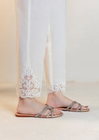 Cinq Apparel Cigarette Pants D 9248 Cream Women 1pcs