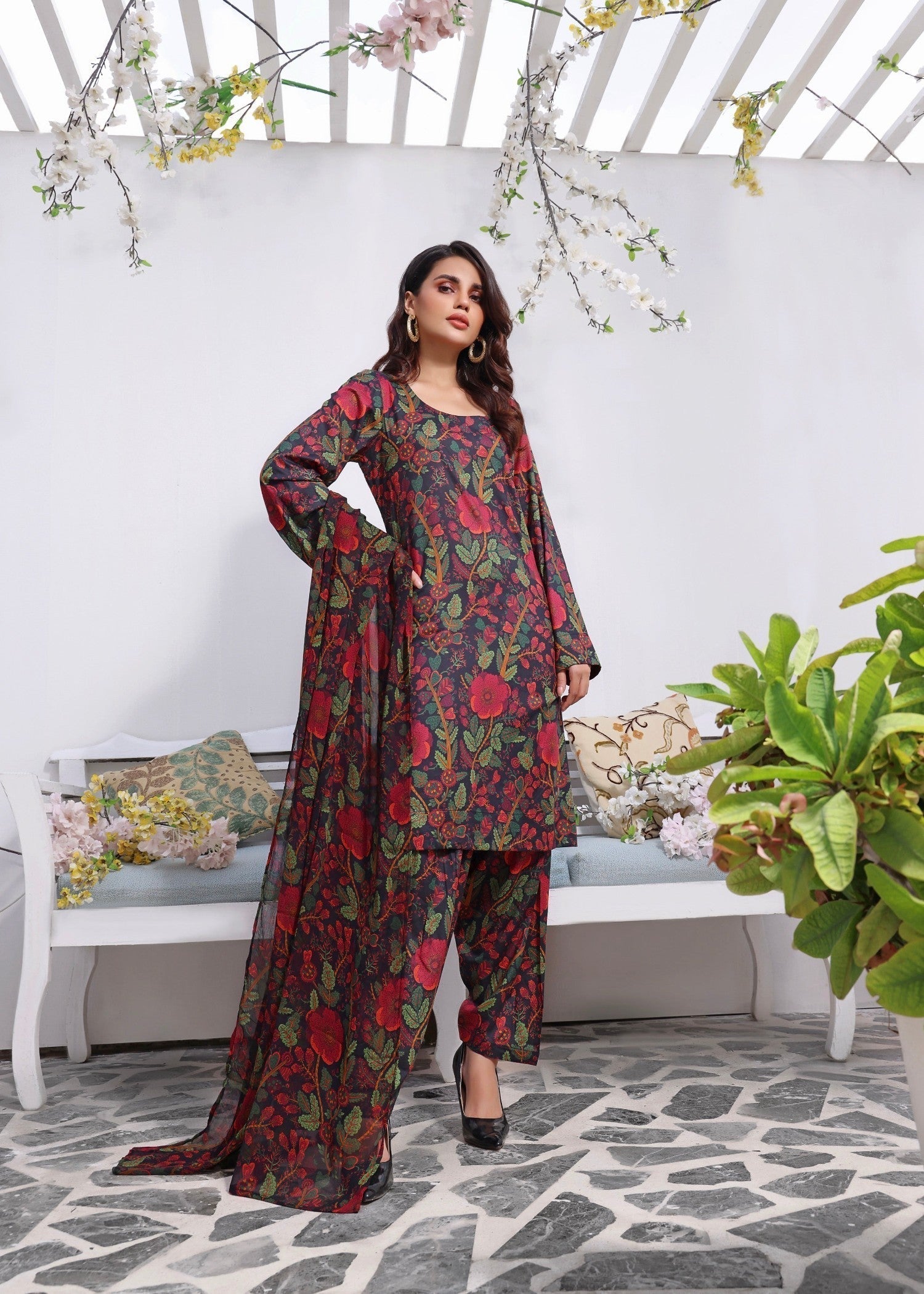 Feathers ZURIEL Women 3pcs