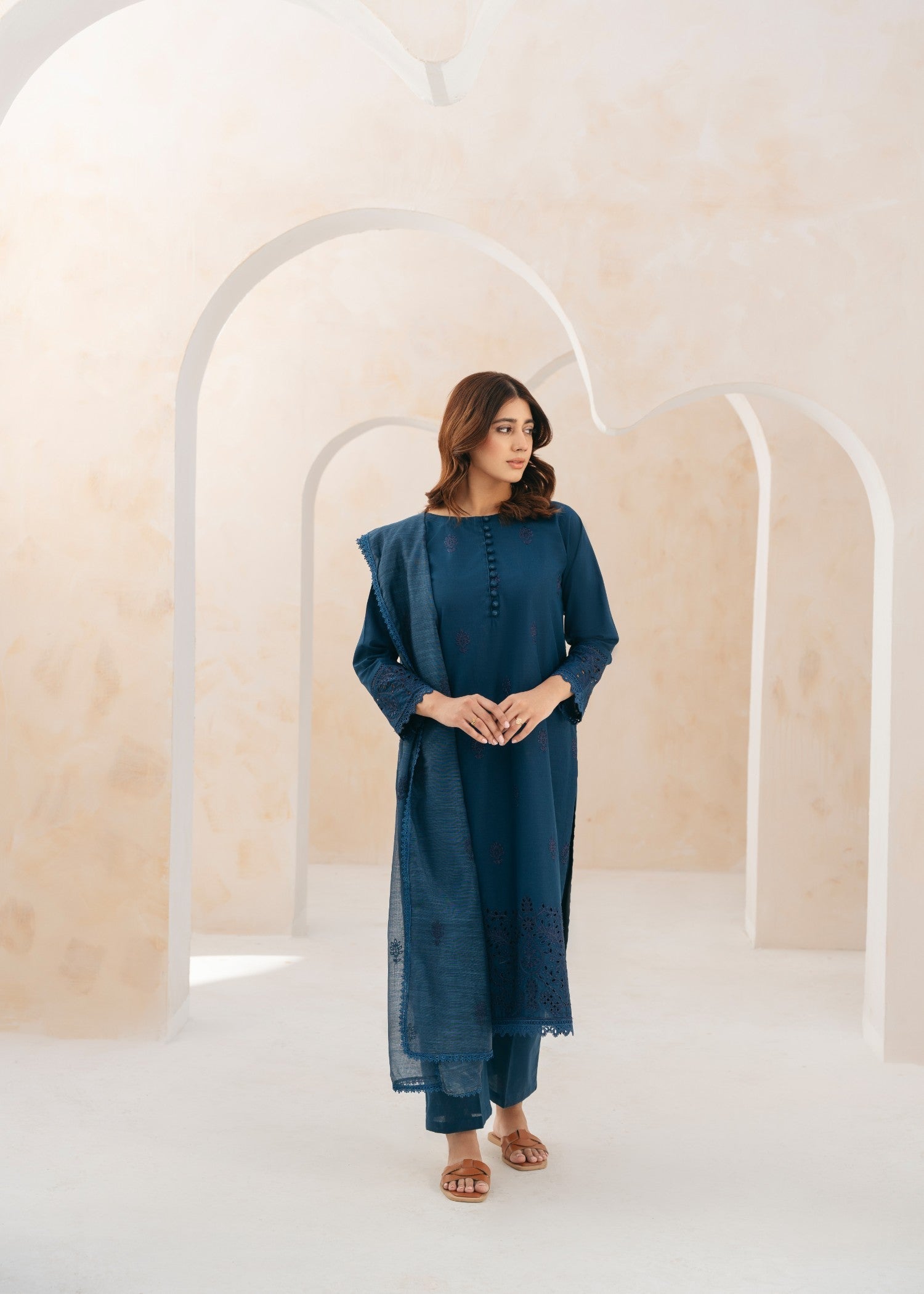 Arsh Apparel RAYA Women 3pcs