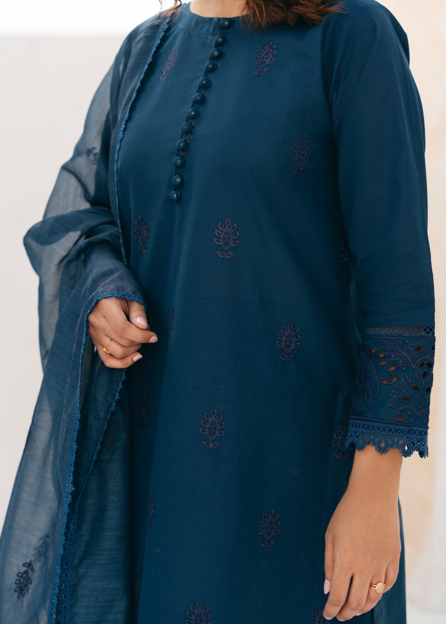 Arsh Apparel RAYA Women 3pcs