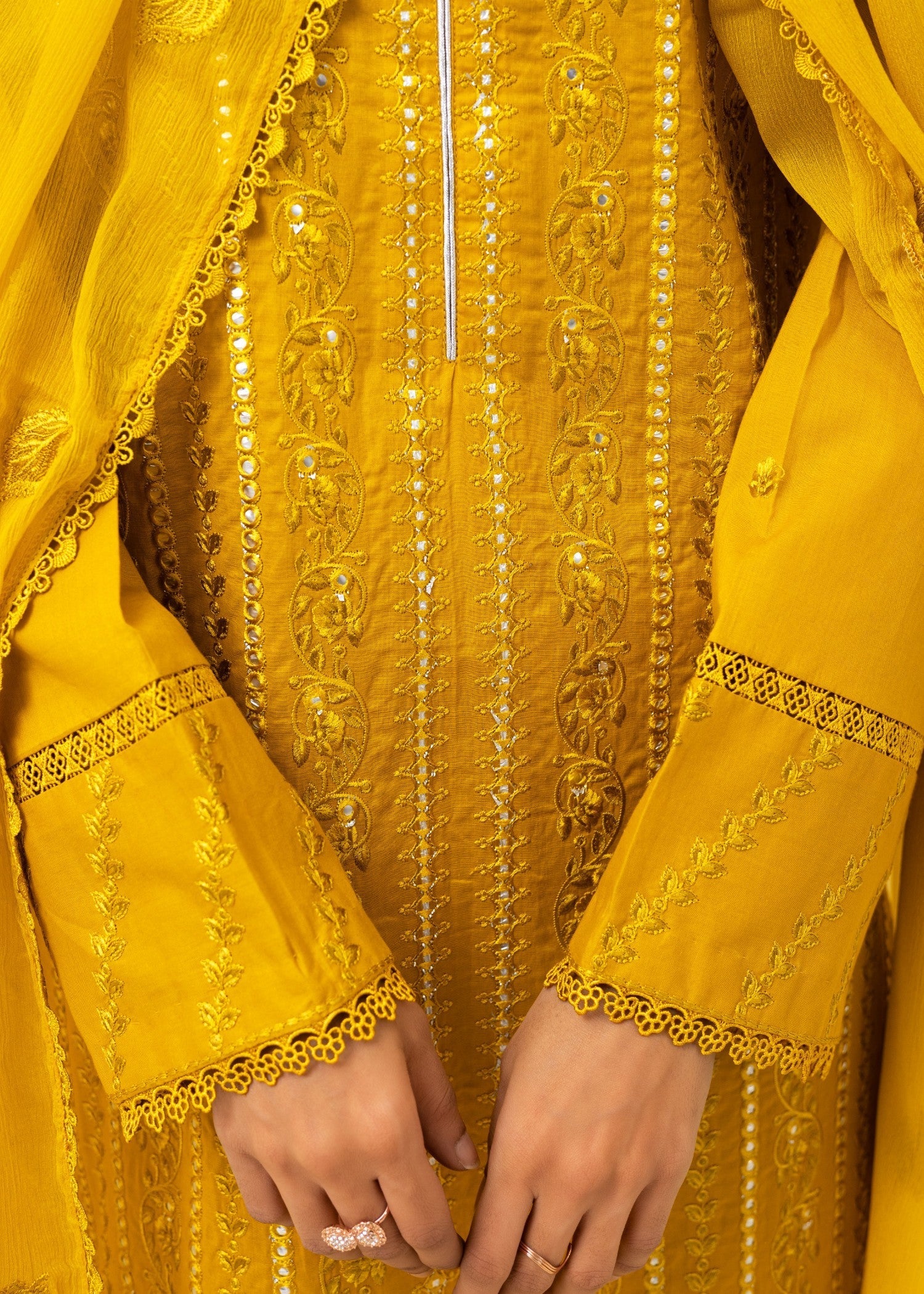 Style Saga 2221 Gold Women 3pcs