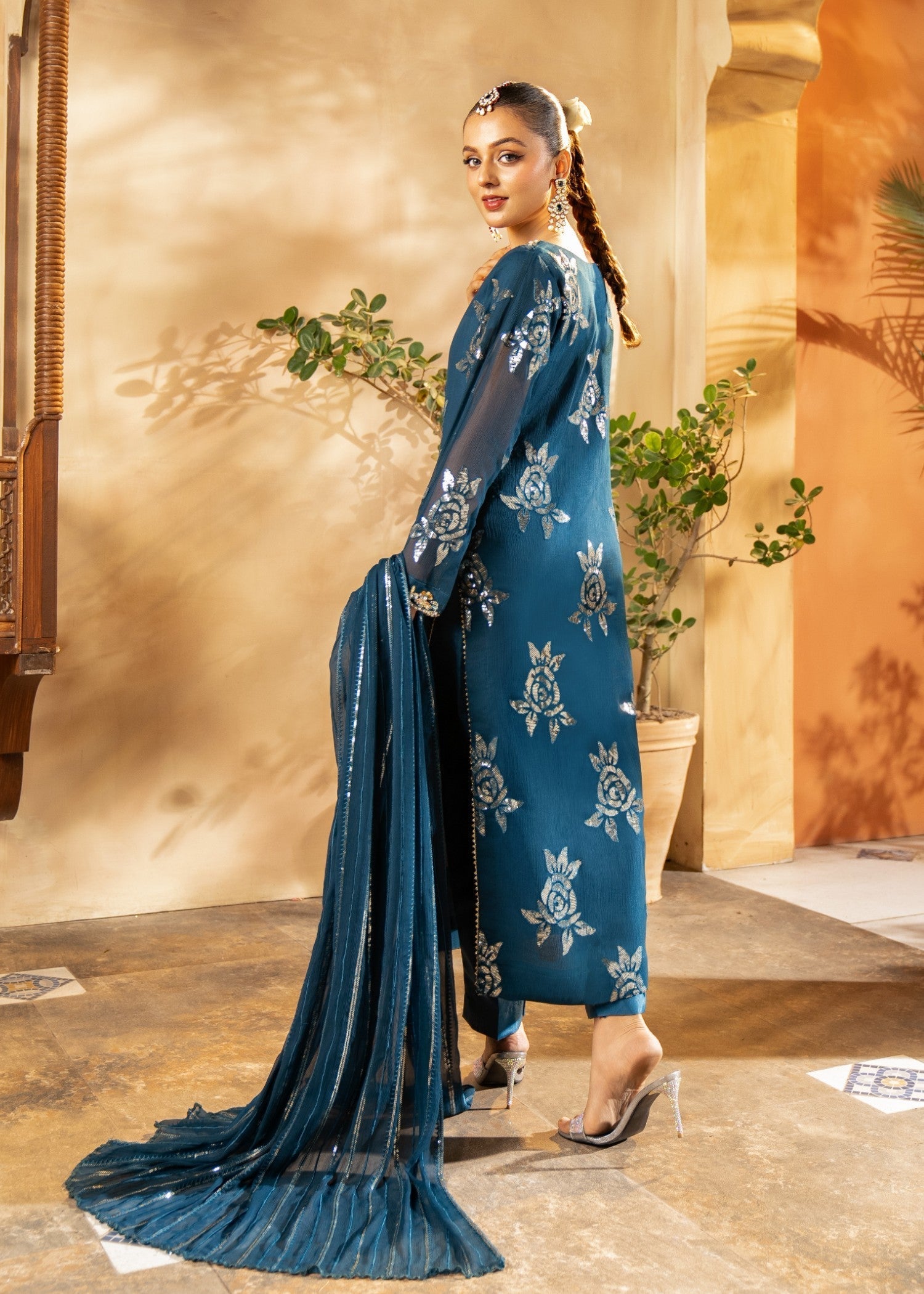 Maira Fashion Dark Blue Kurta Set16 Women 3pcs