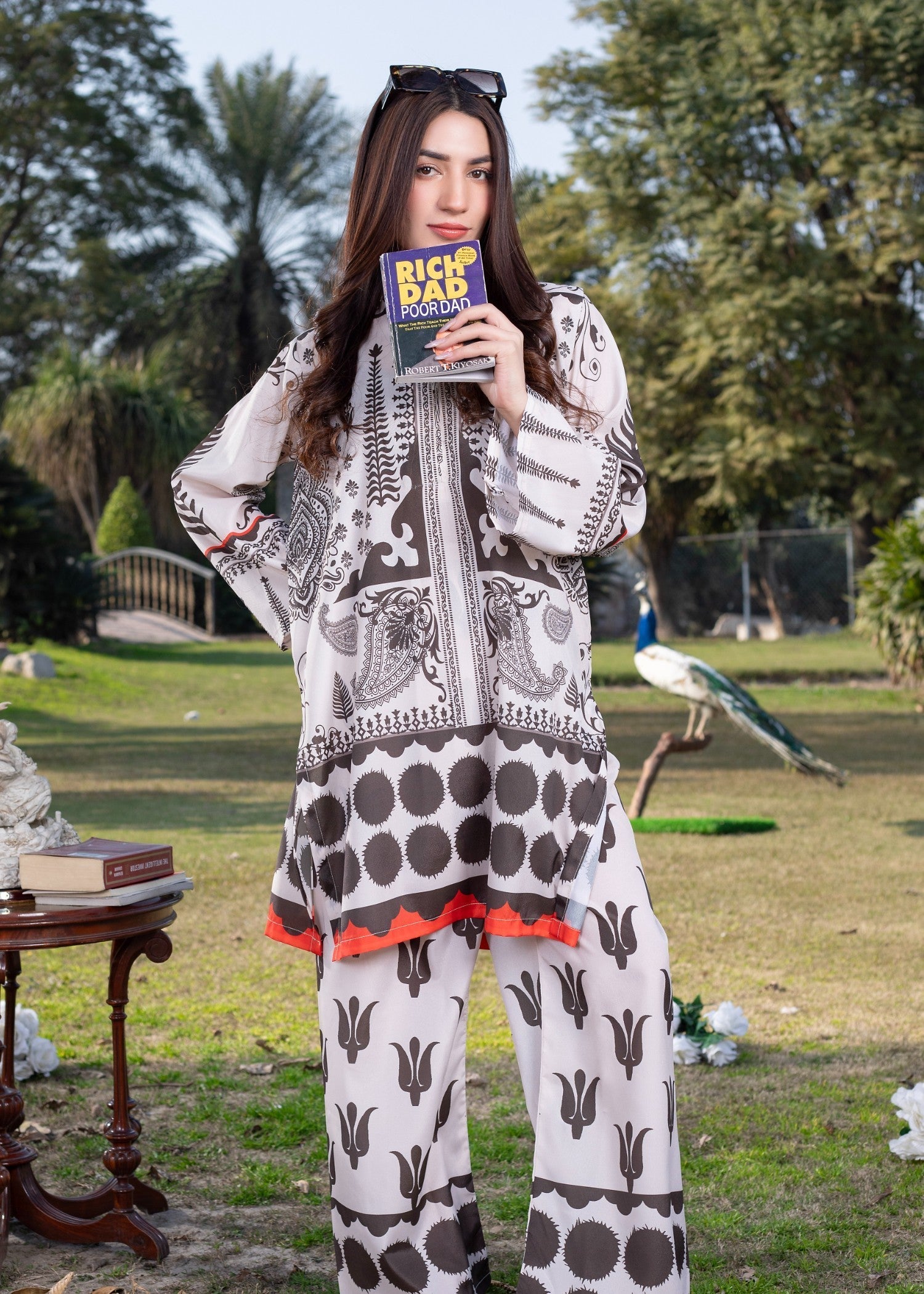 WearCuckoos Evanie Women 2pcs