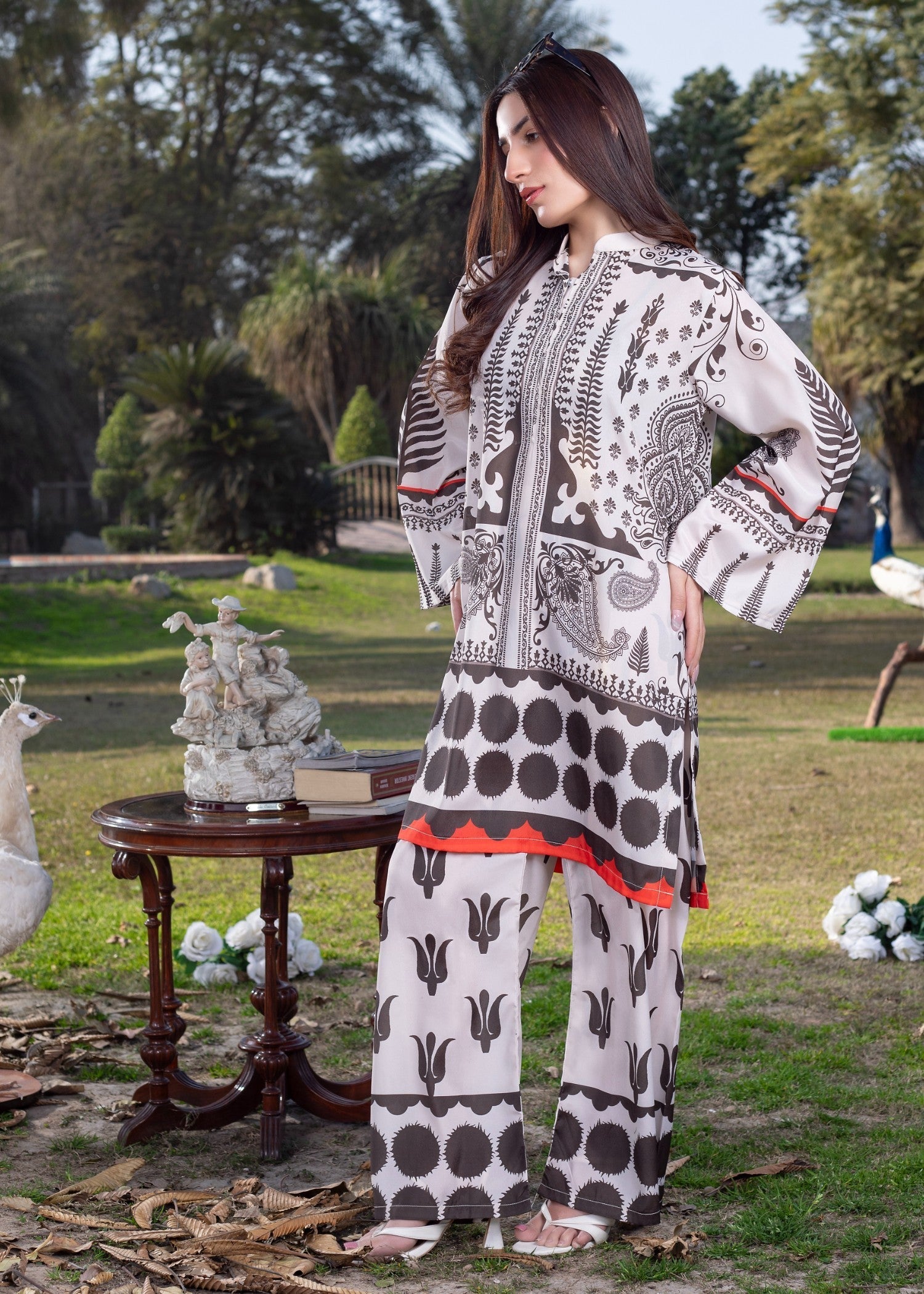 WearCuckoos Evanie Women 2pcs