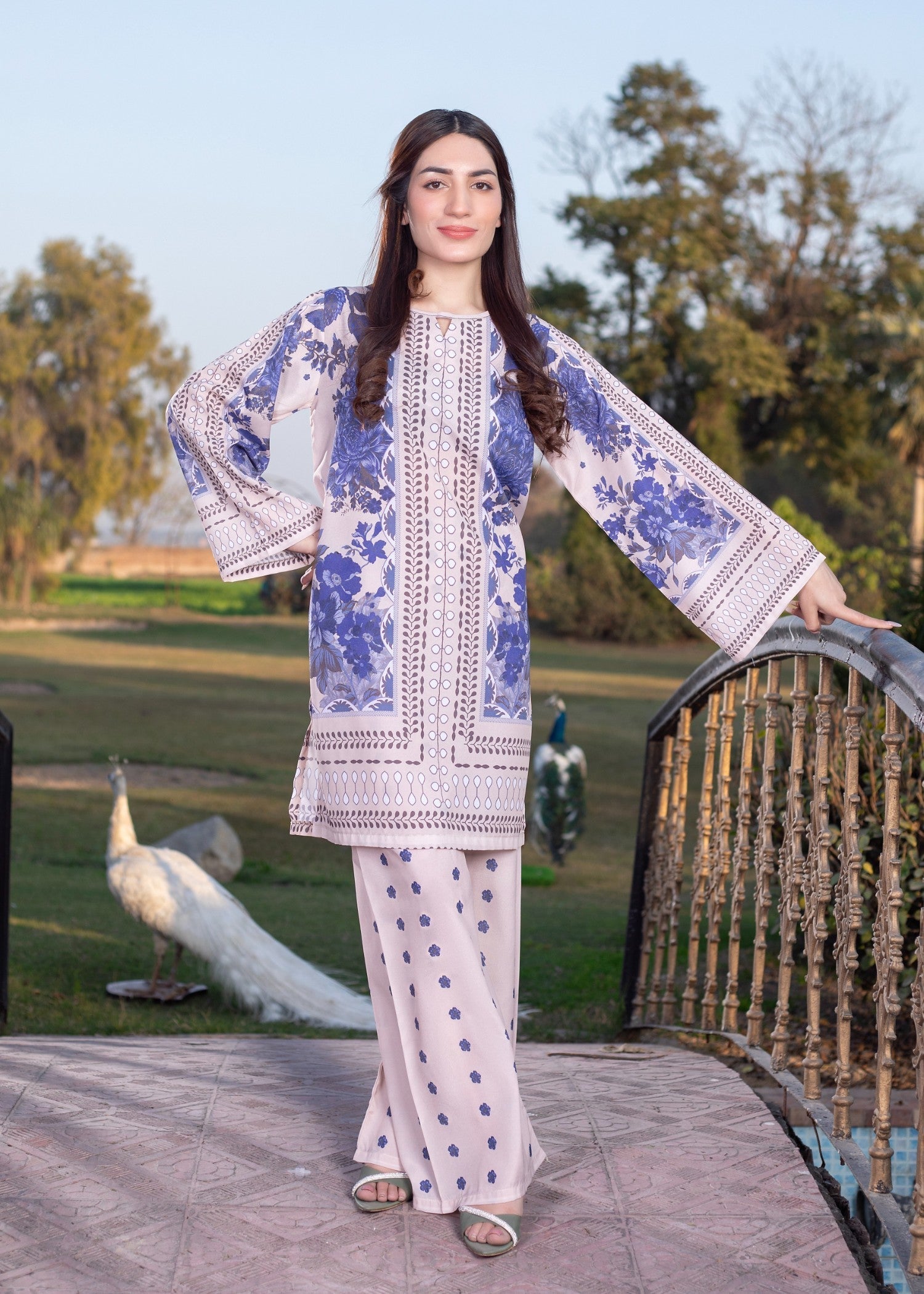 WearCuckoos Cyrisse Women 2pcs