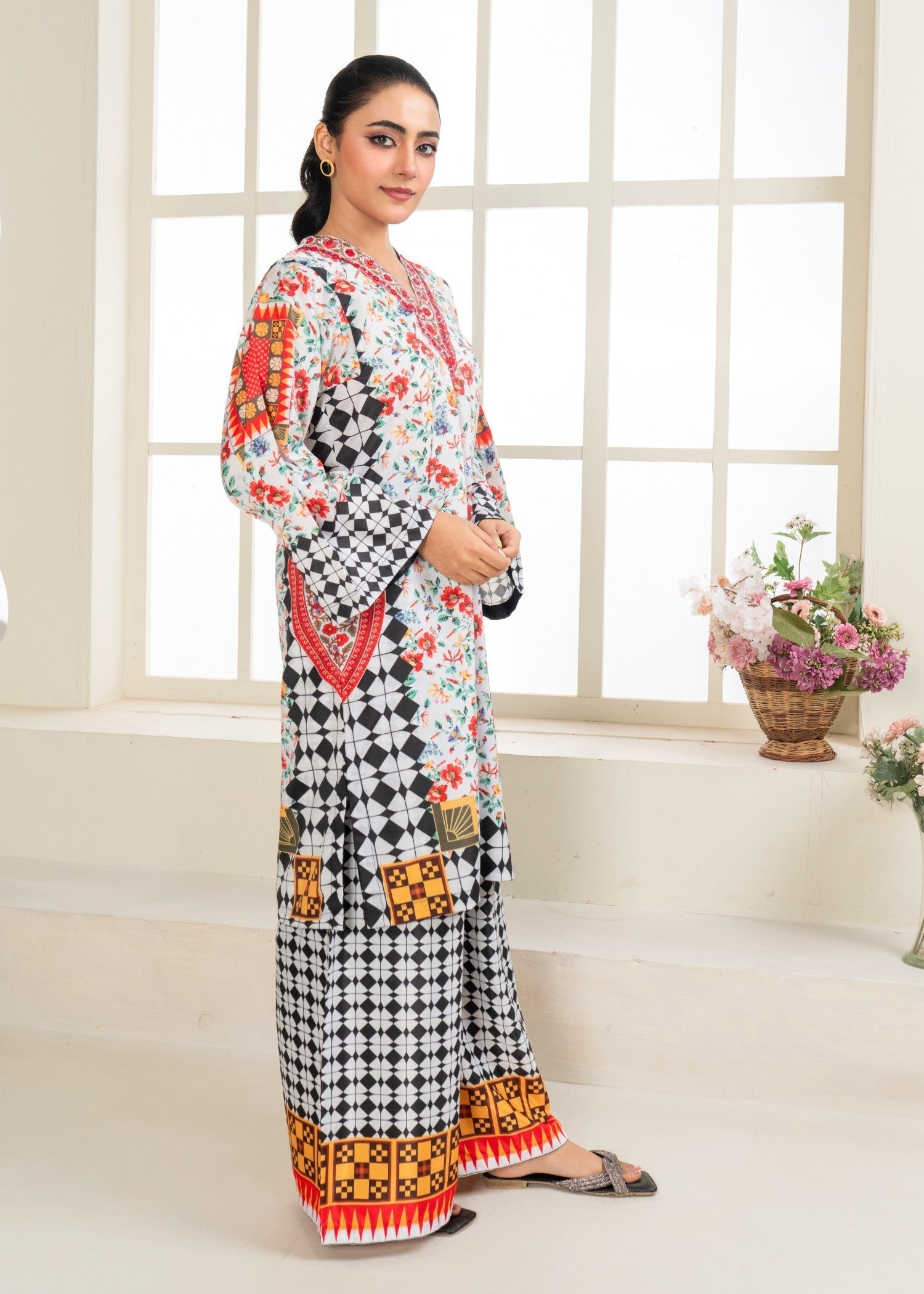 Four Season Boutique RAINBOW CORDSETS Women 2pcs