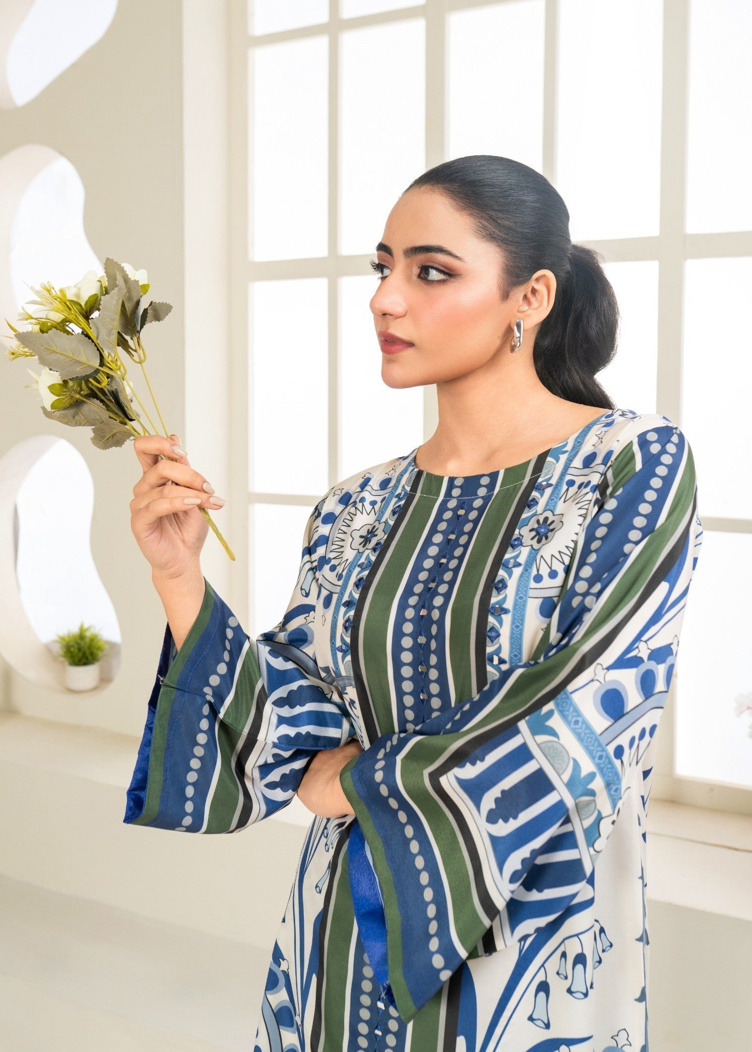 Four Season Boutique OCEAN CORDSETS Women 2pcs