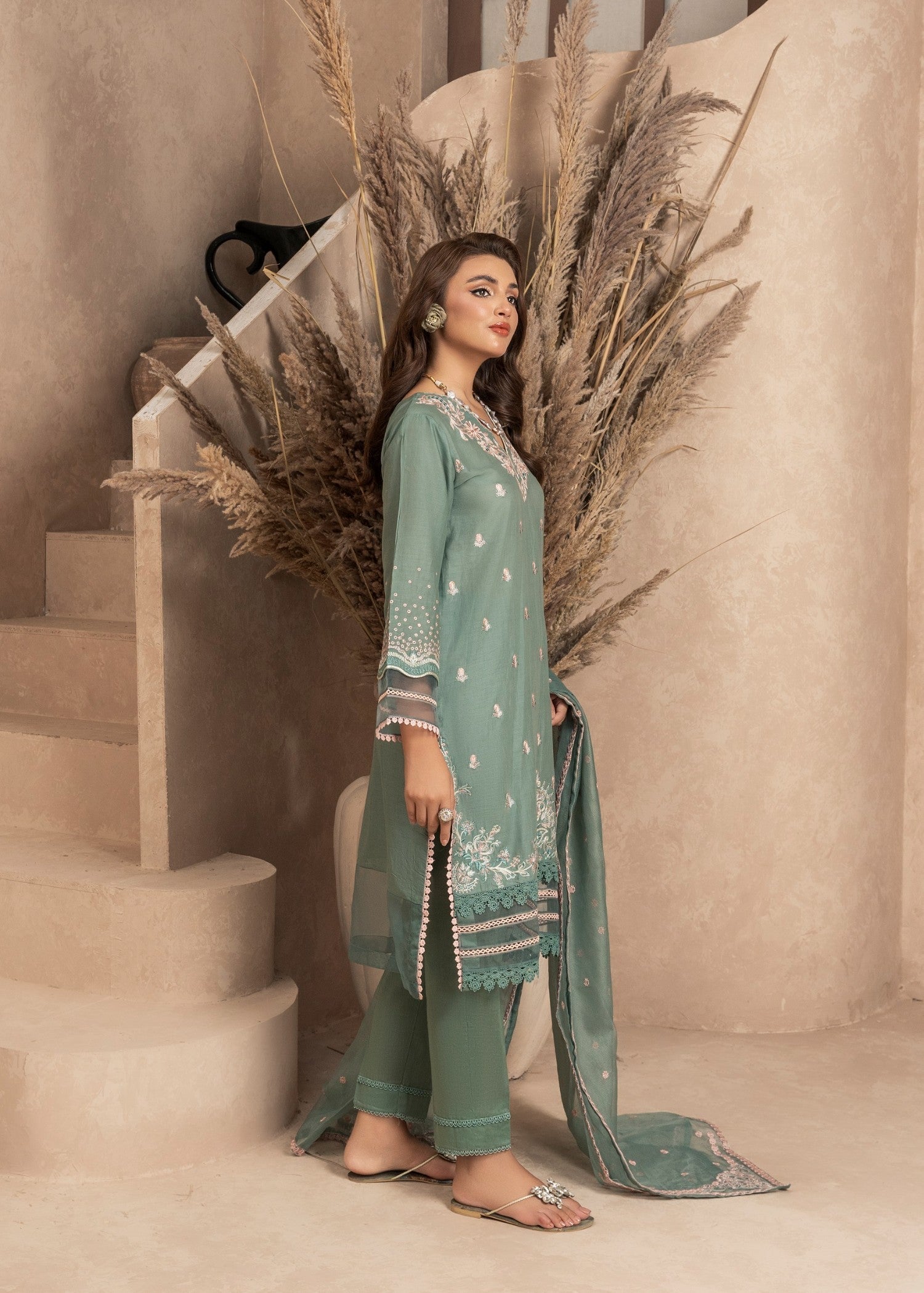 Haniya Mahnoor Paradise Women 3pcs