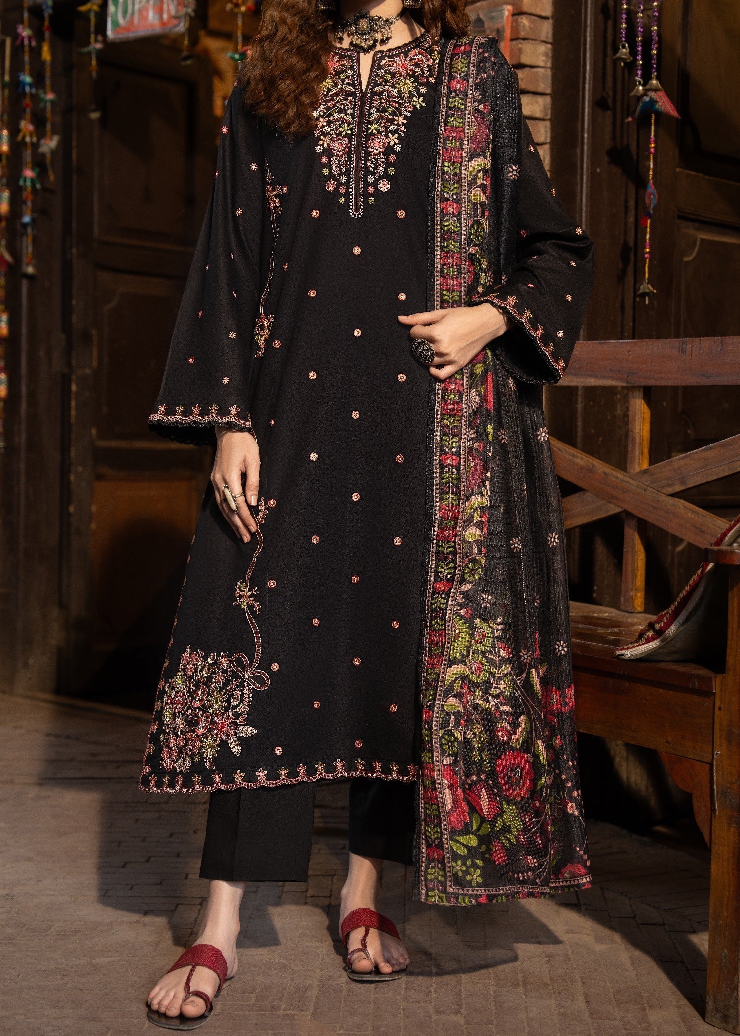 Casual Lite Bazaar D5 Women 3pcs